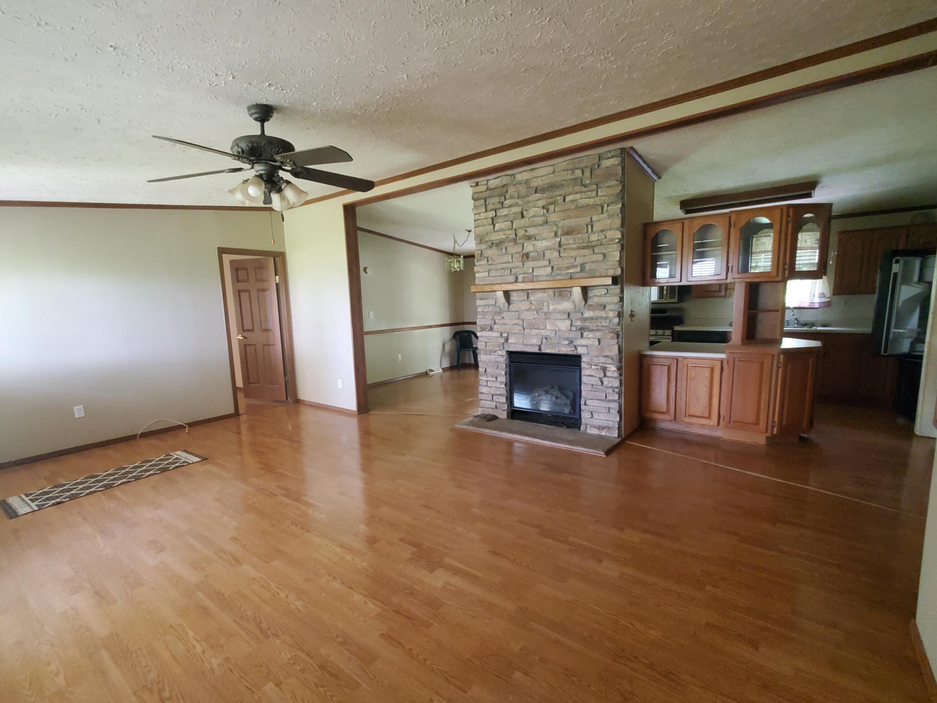 9753 Hwy 17 Property Photo 5