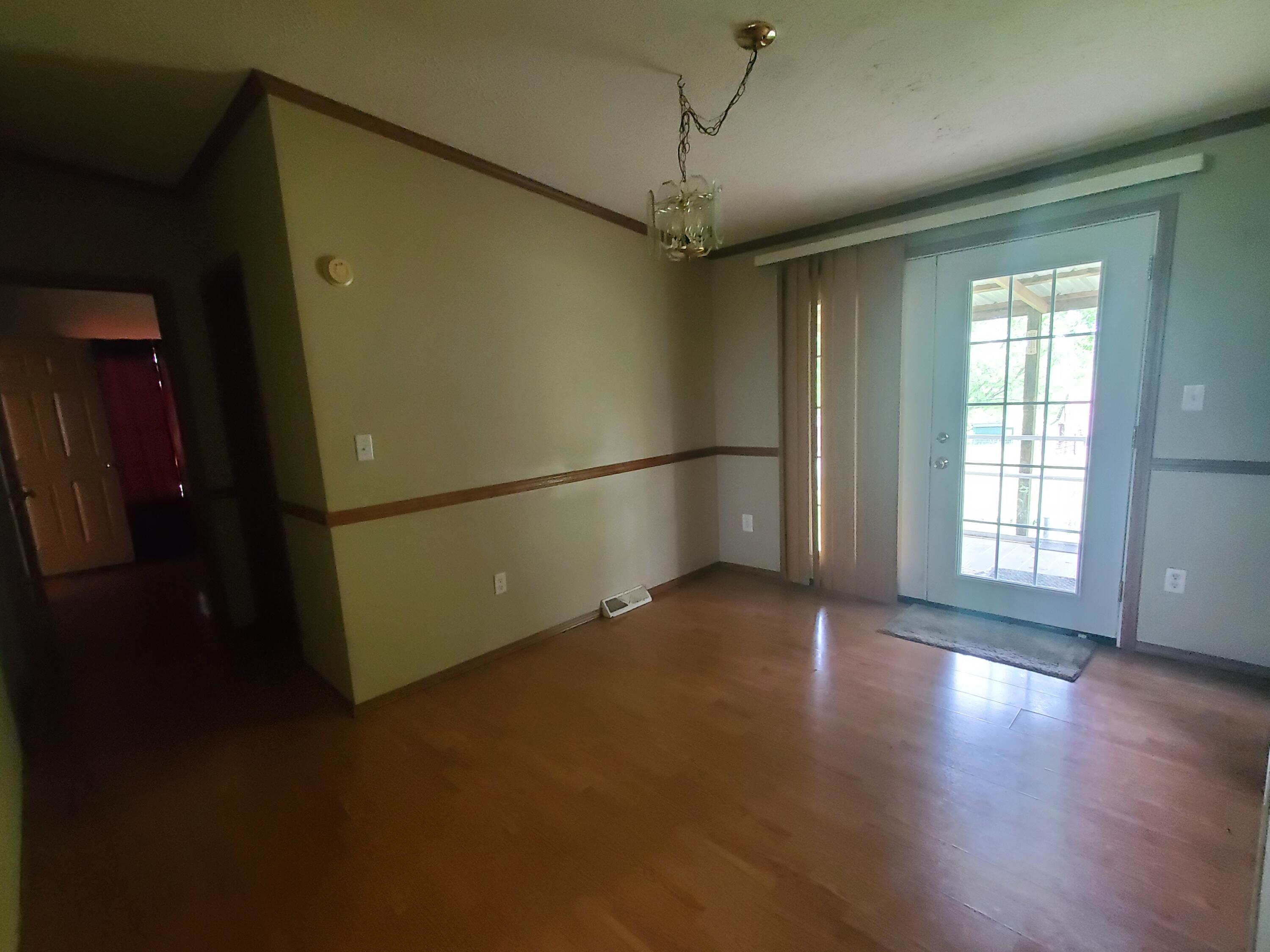 9753 Hwy 17 Property Photo 11
