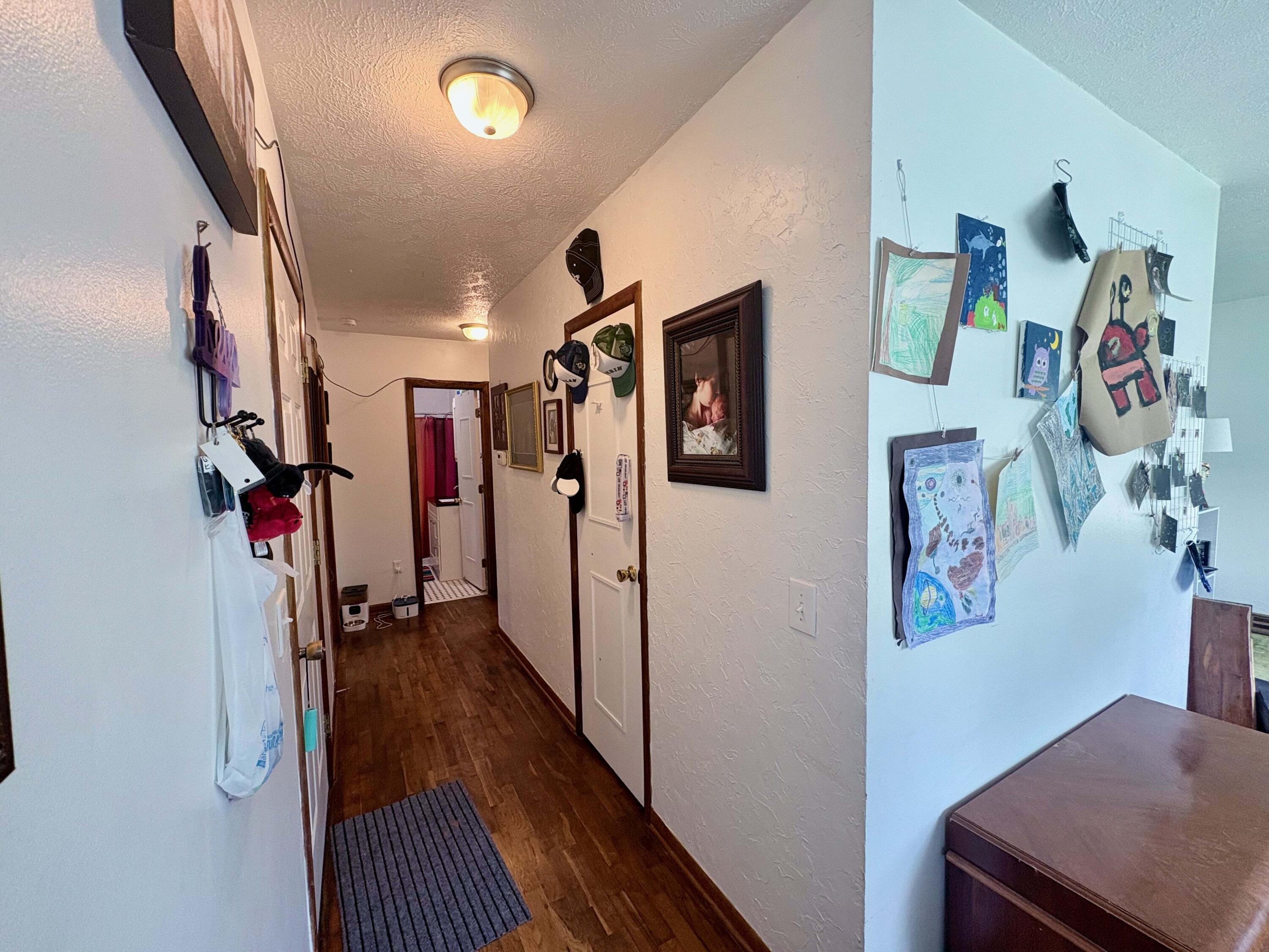 109 North Pine Street Property Photo 8