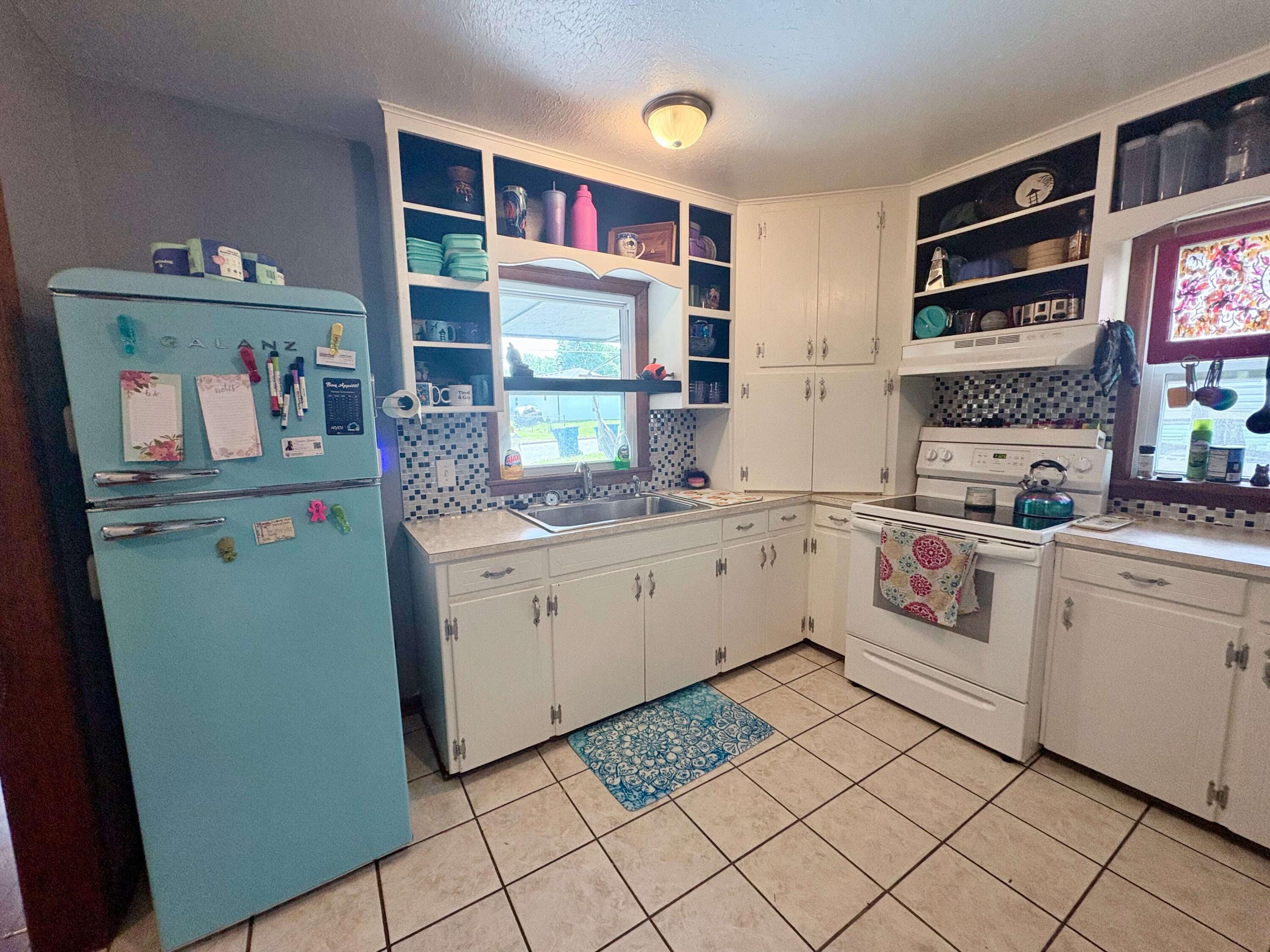 109 North Pine Street Property Photo 11