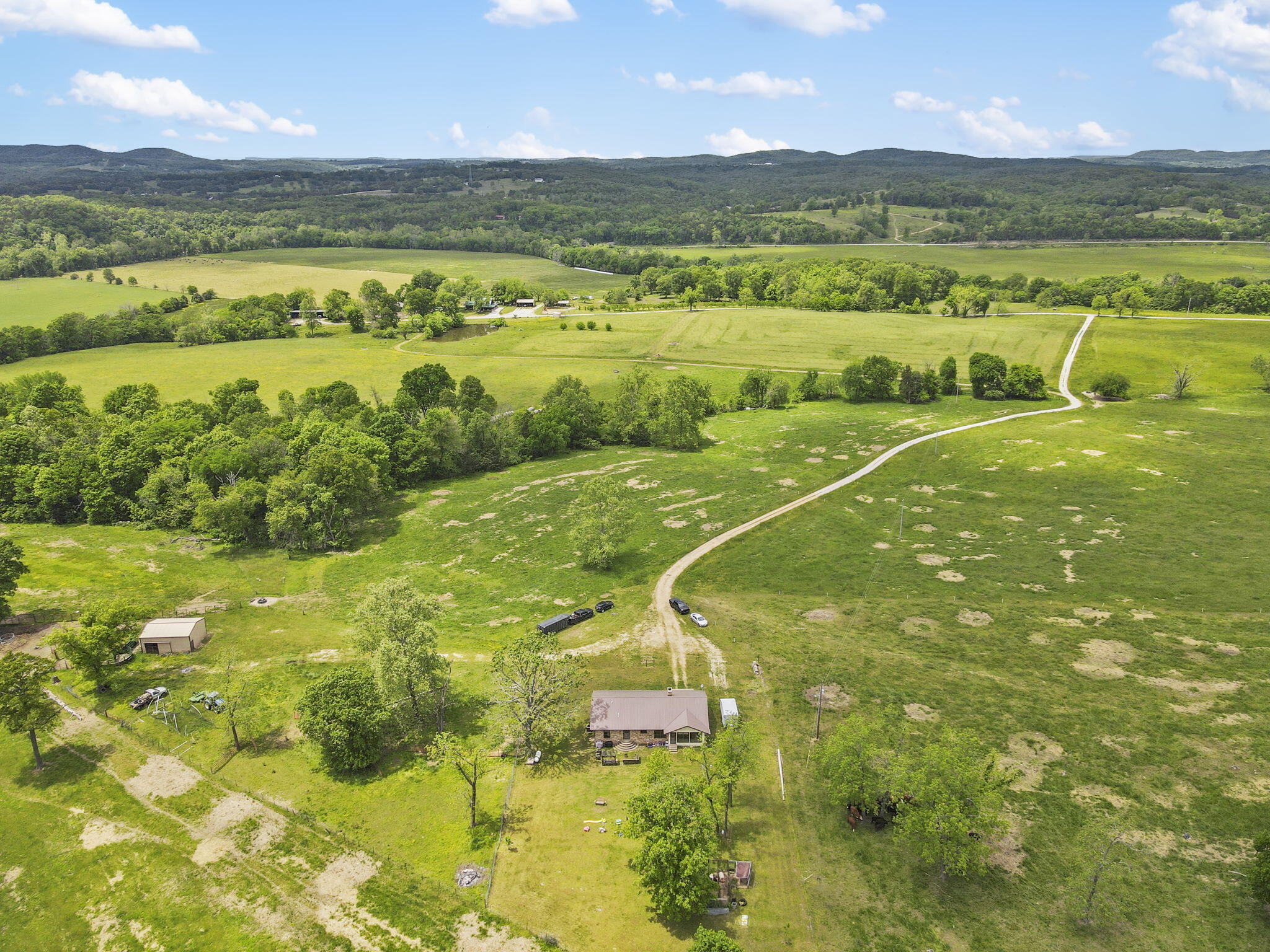 1065 Nicks Road Property Photo 4