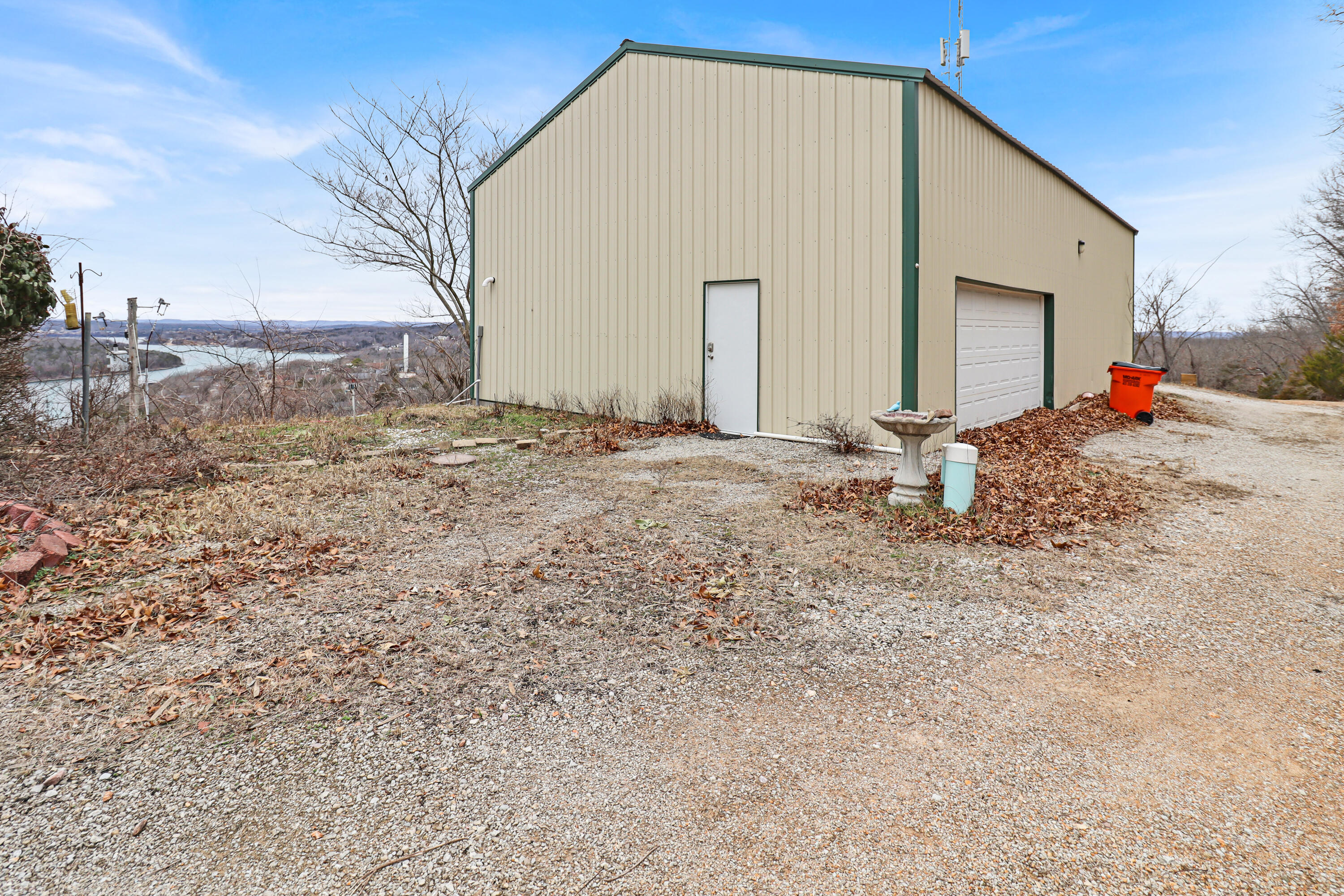 1052 Broken Arrow Estates Road Property Photo 29