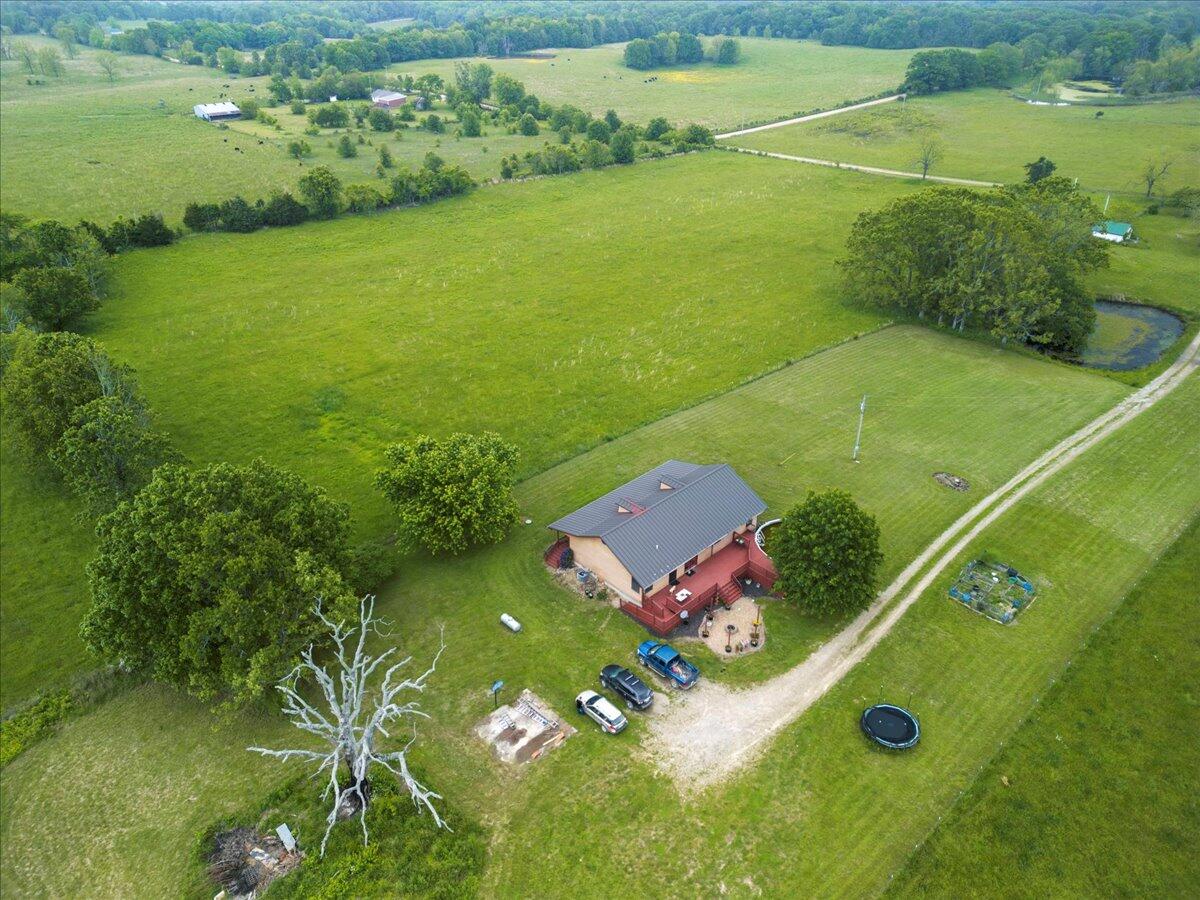 6203 County Road 1750 Property Photo 4