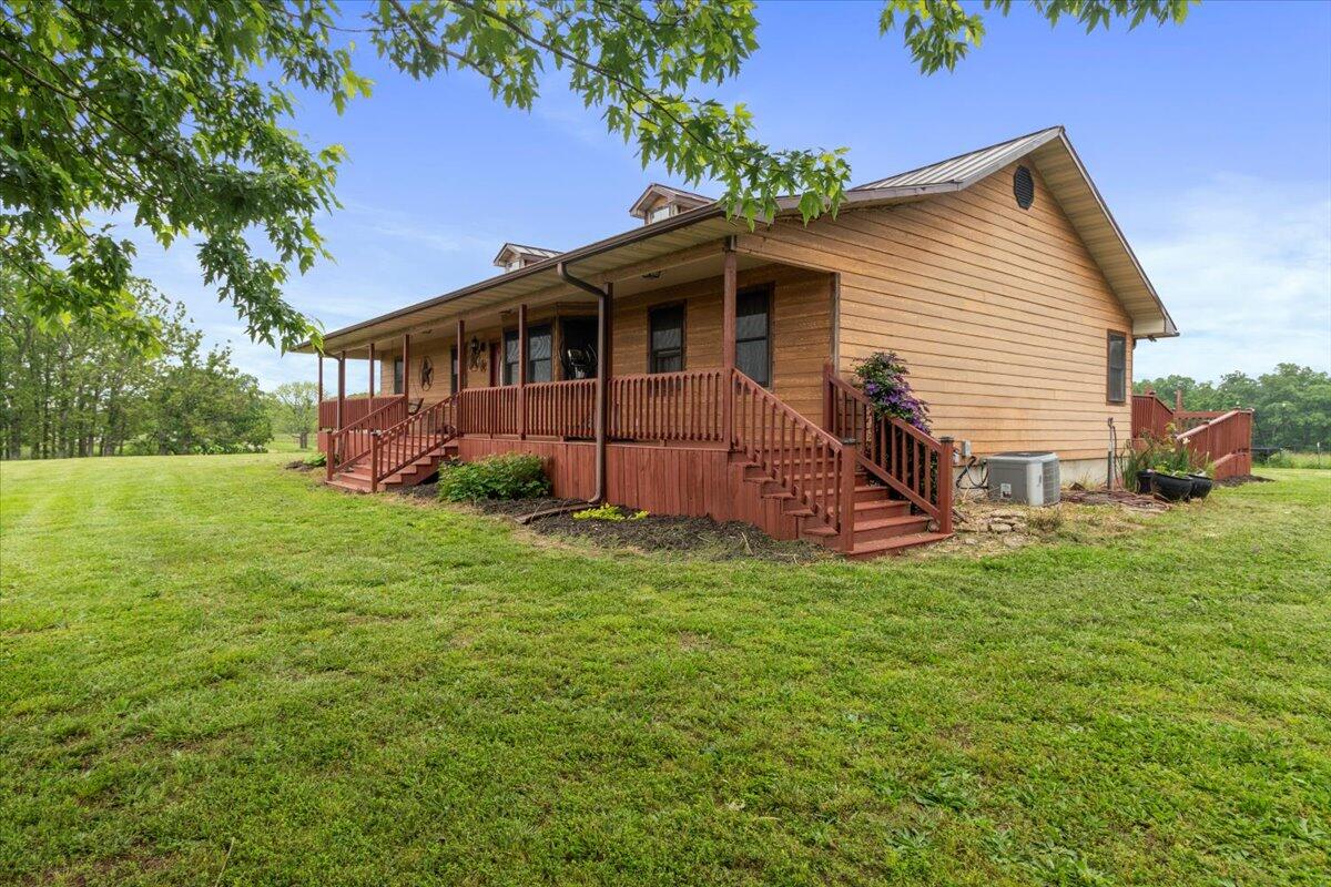 6203 County Road 1750 Property Photo 17