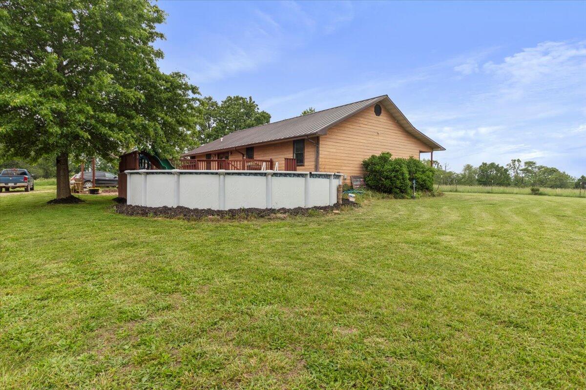 6203 County Road 1750 Property Photo 18