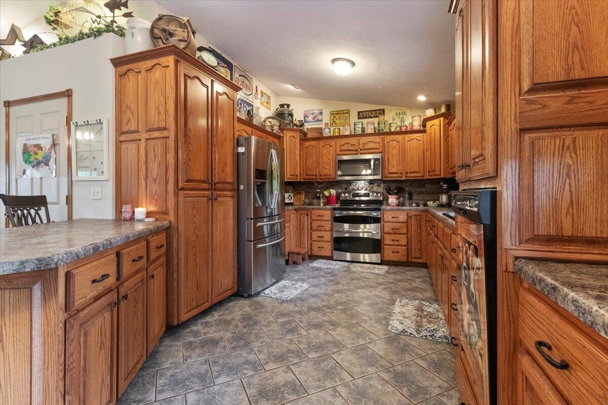6203 County Road 1750 Property Photo 21