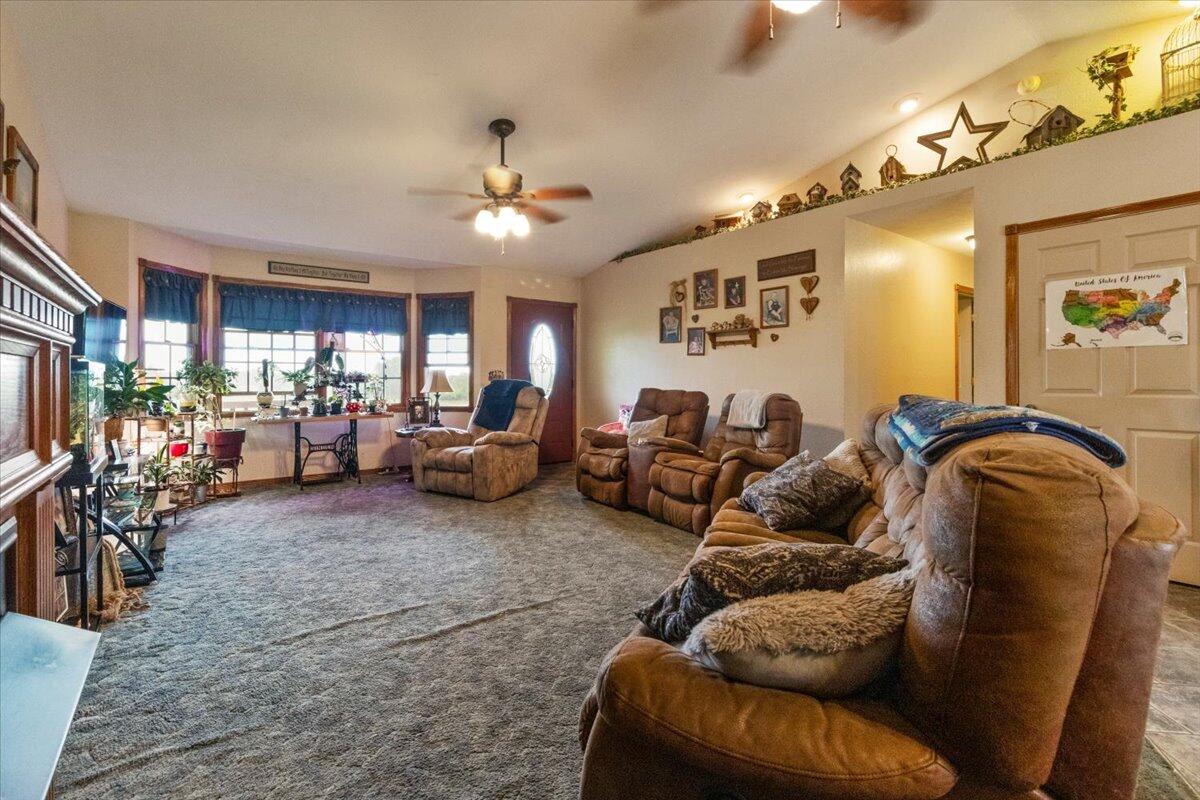 6203 County Road 1750 Property Photo 25