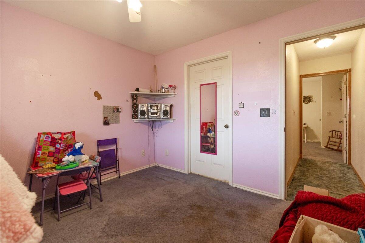 6203 County Road 1750 Property Photo 34