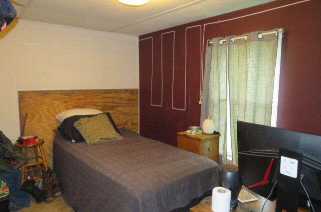 136 East Kanel Avenue Property Photo 7
