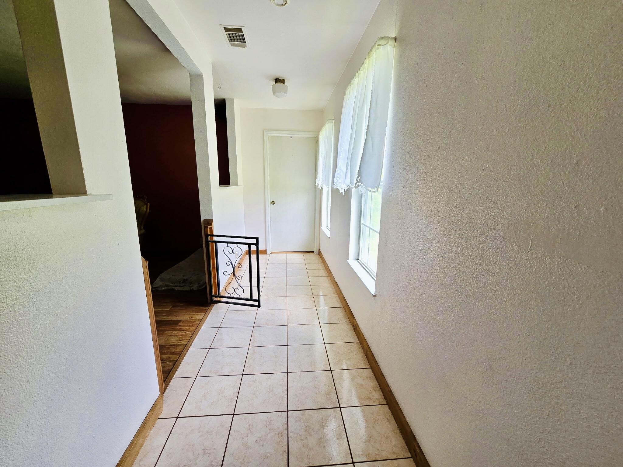 18061 Grogan Road Property Photo 10