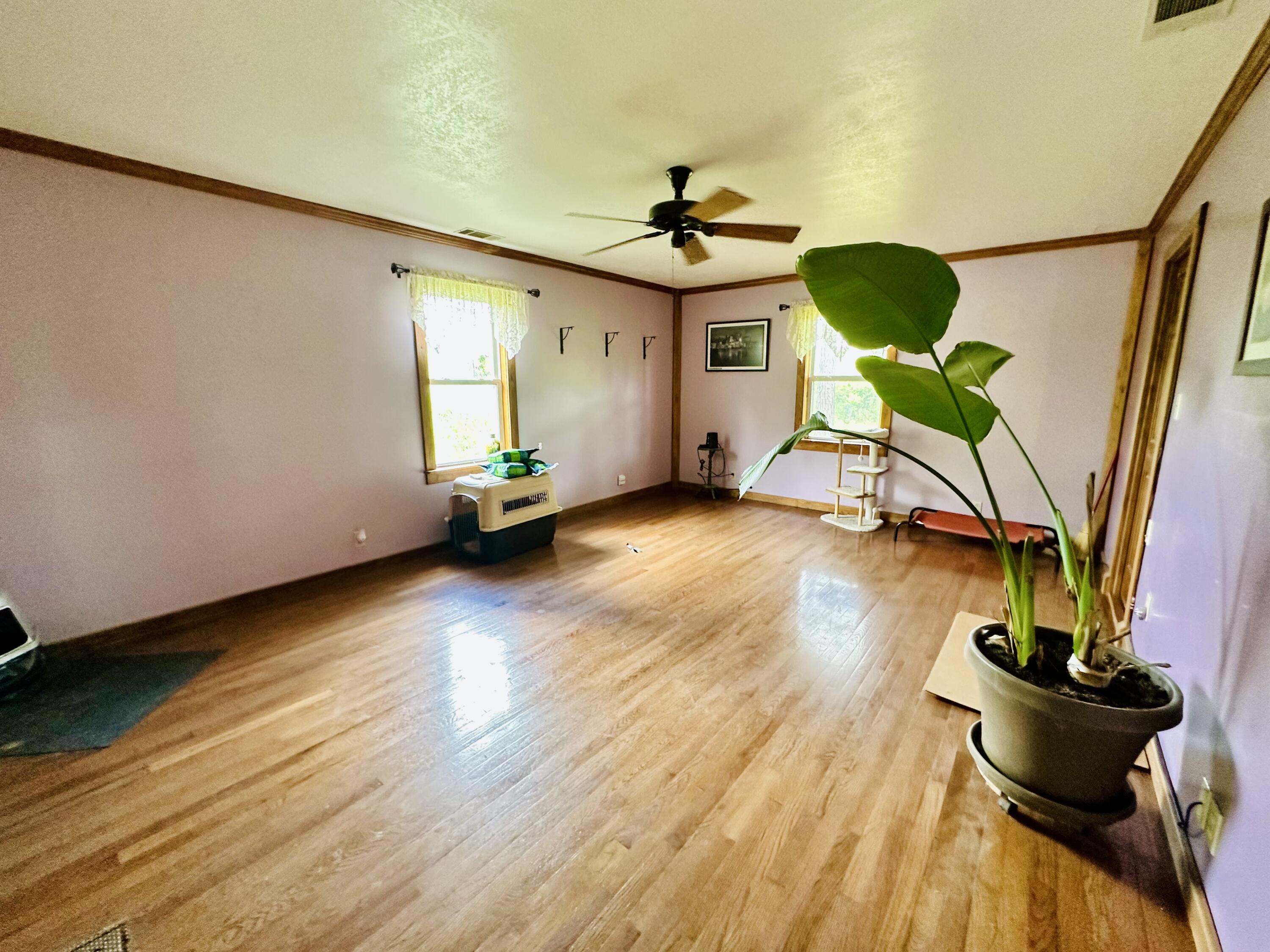 18061 Grogan Road Property Photo 13
