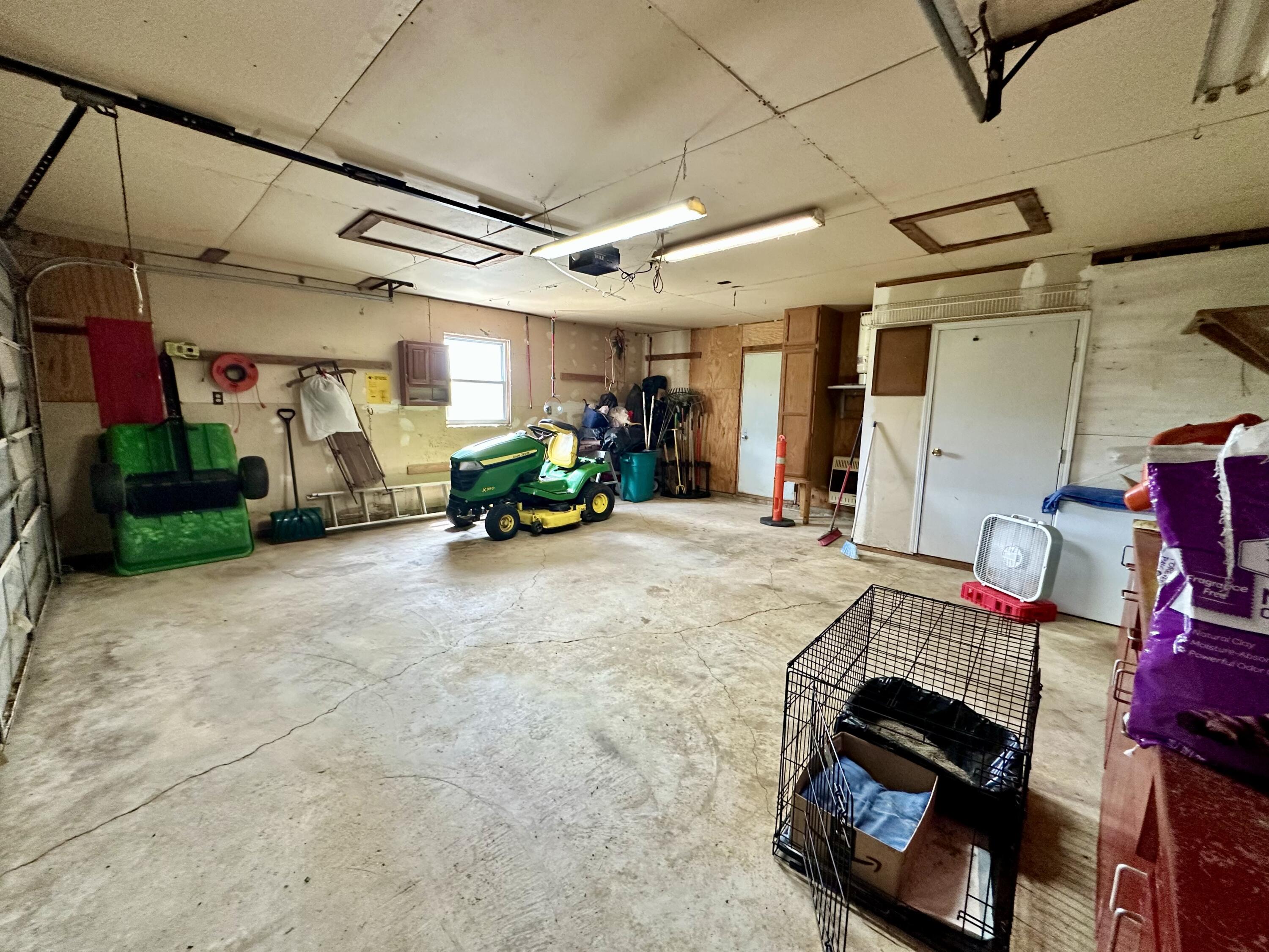 18061 Grogan Road Property Photo 20