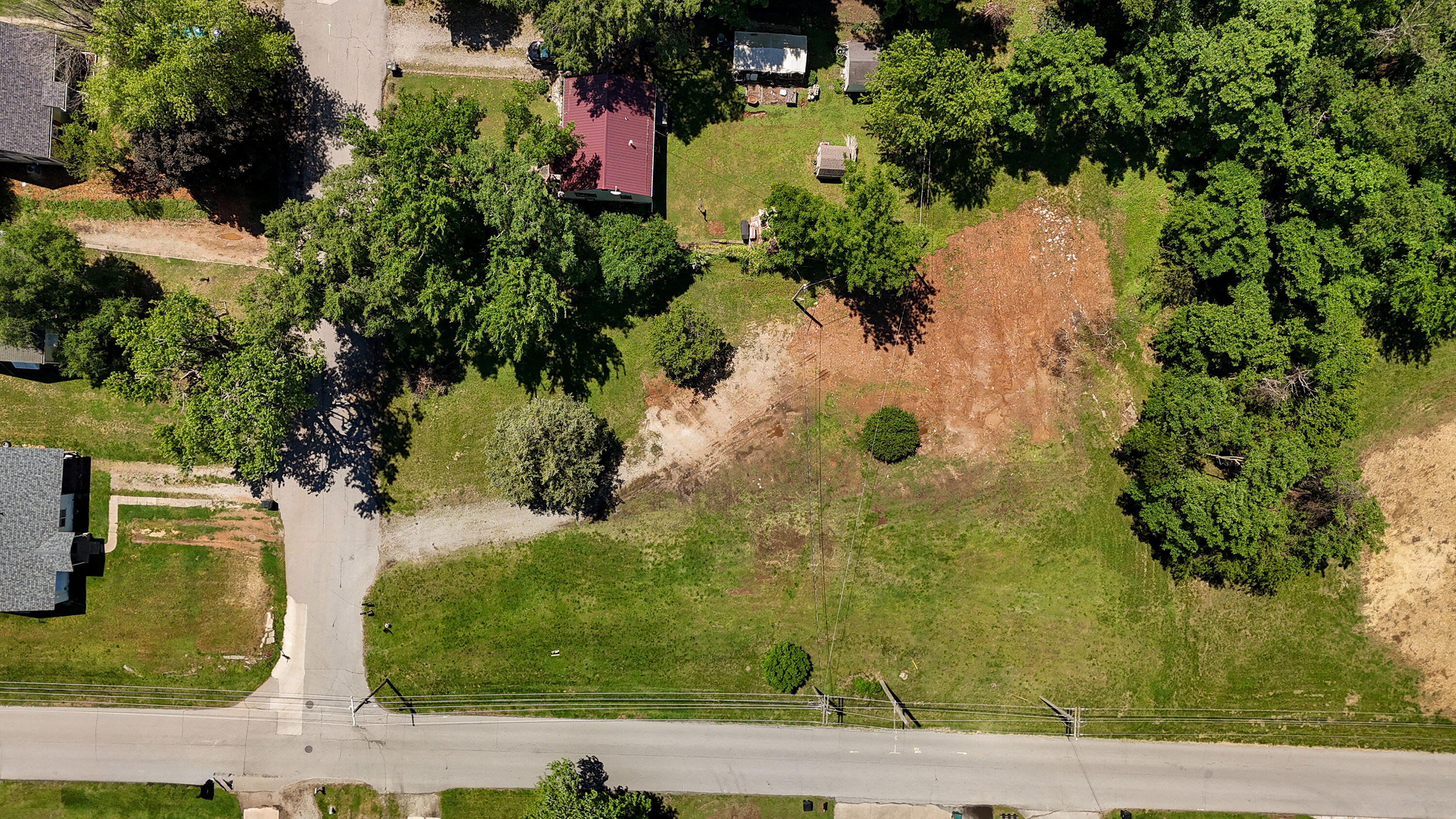 Tracks 2&3 Gibbs Property Photo 1