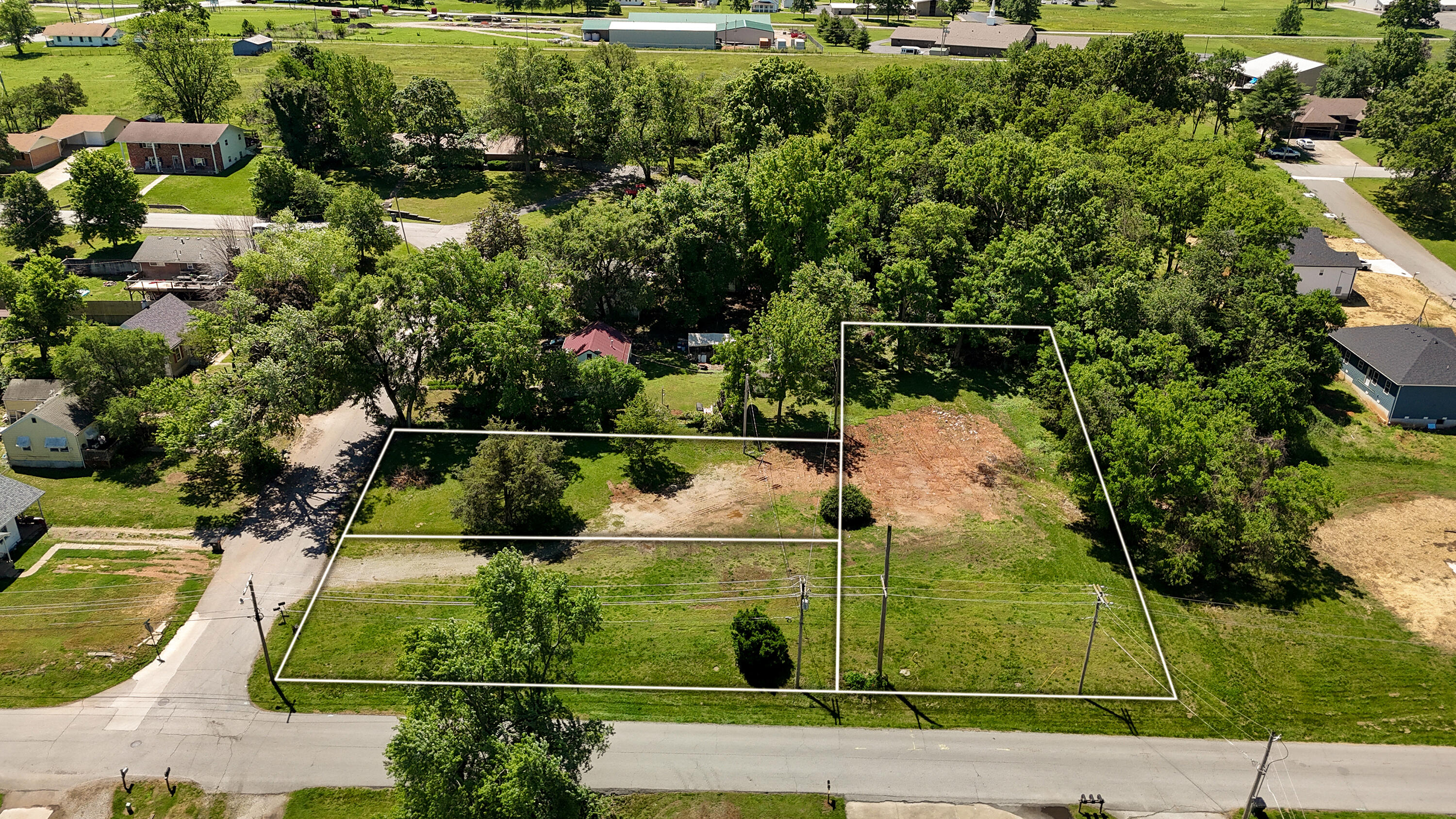 Tracks 2&3 Gibbs Property Photo 2
