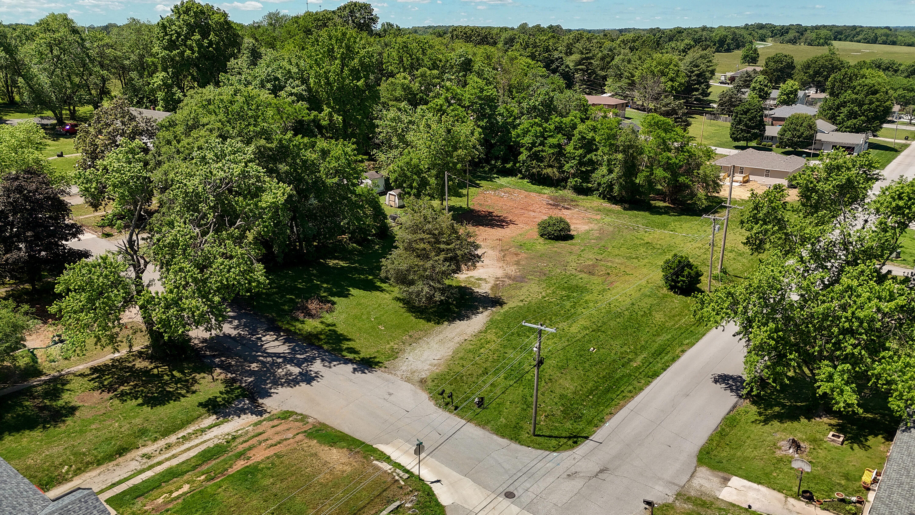 Tracks 2&3 Gibbs Property Photo 4