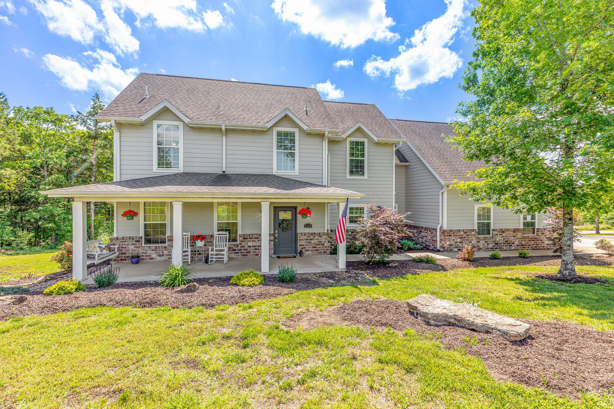 115 Highpoint Circle Property Photo 2
