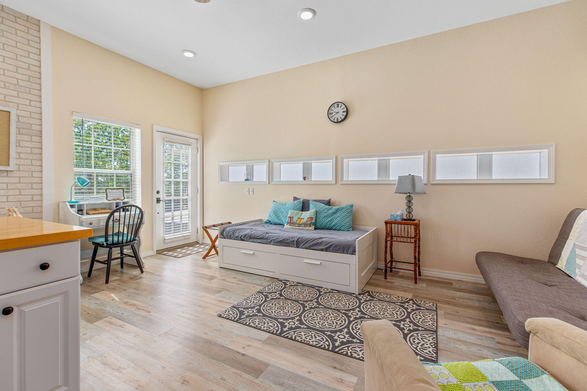 115 Highpoint Circle Property Photo 18