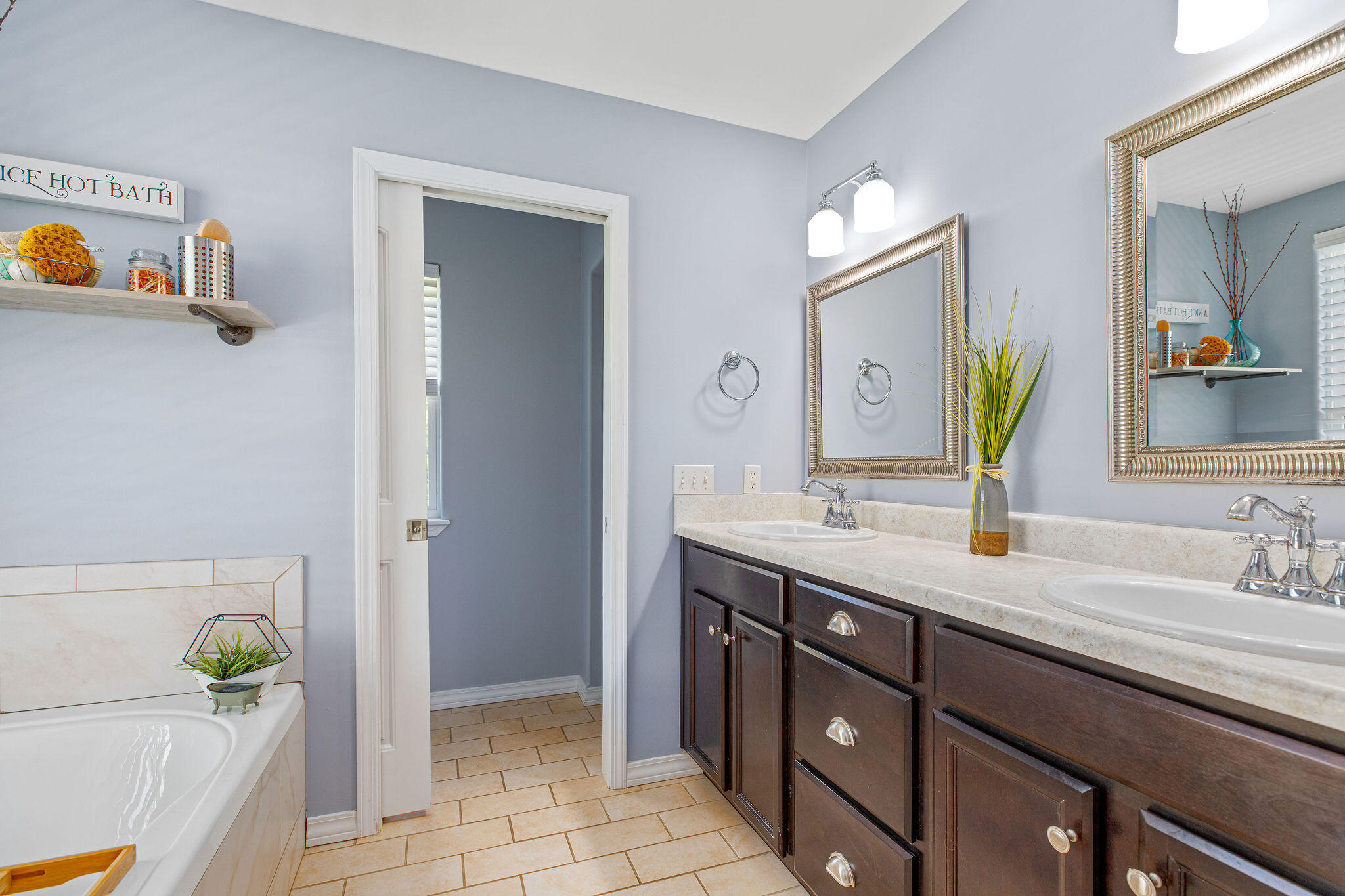 115 Highpoint Circle Property Photo 23