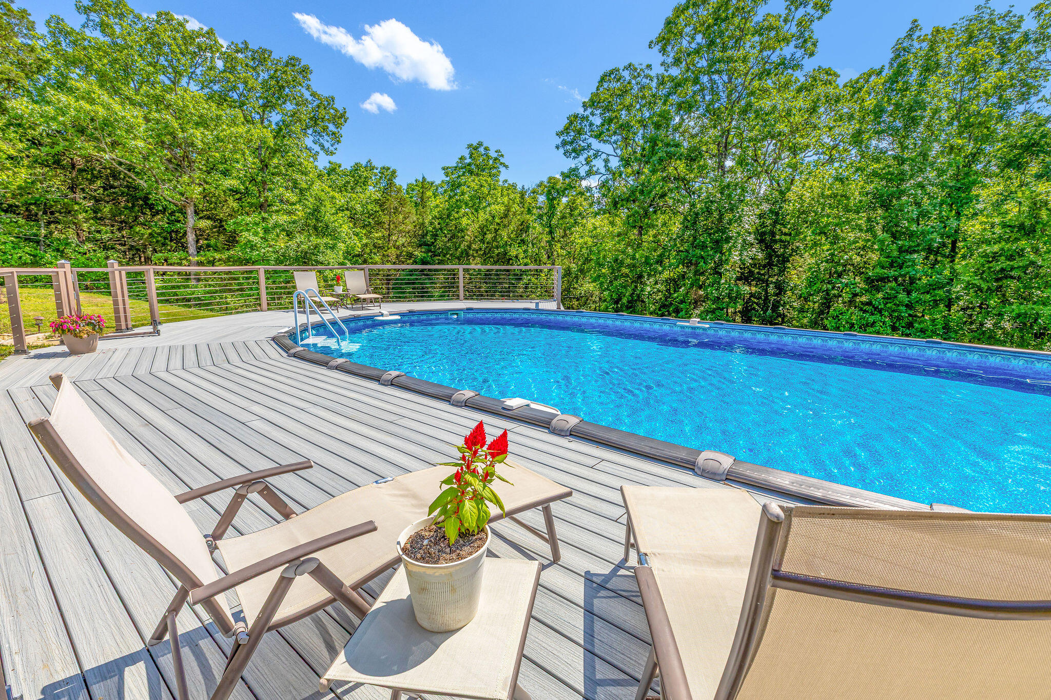 115 Highpoint Circle Property Photo 33