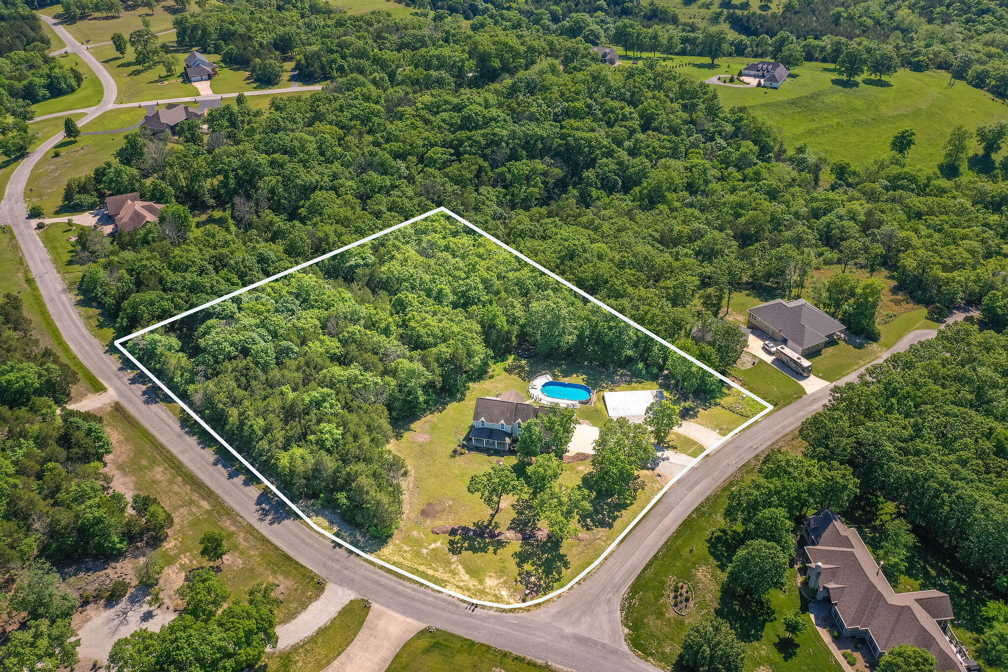 115 Highpoint Circle Property Photo 42