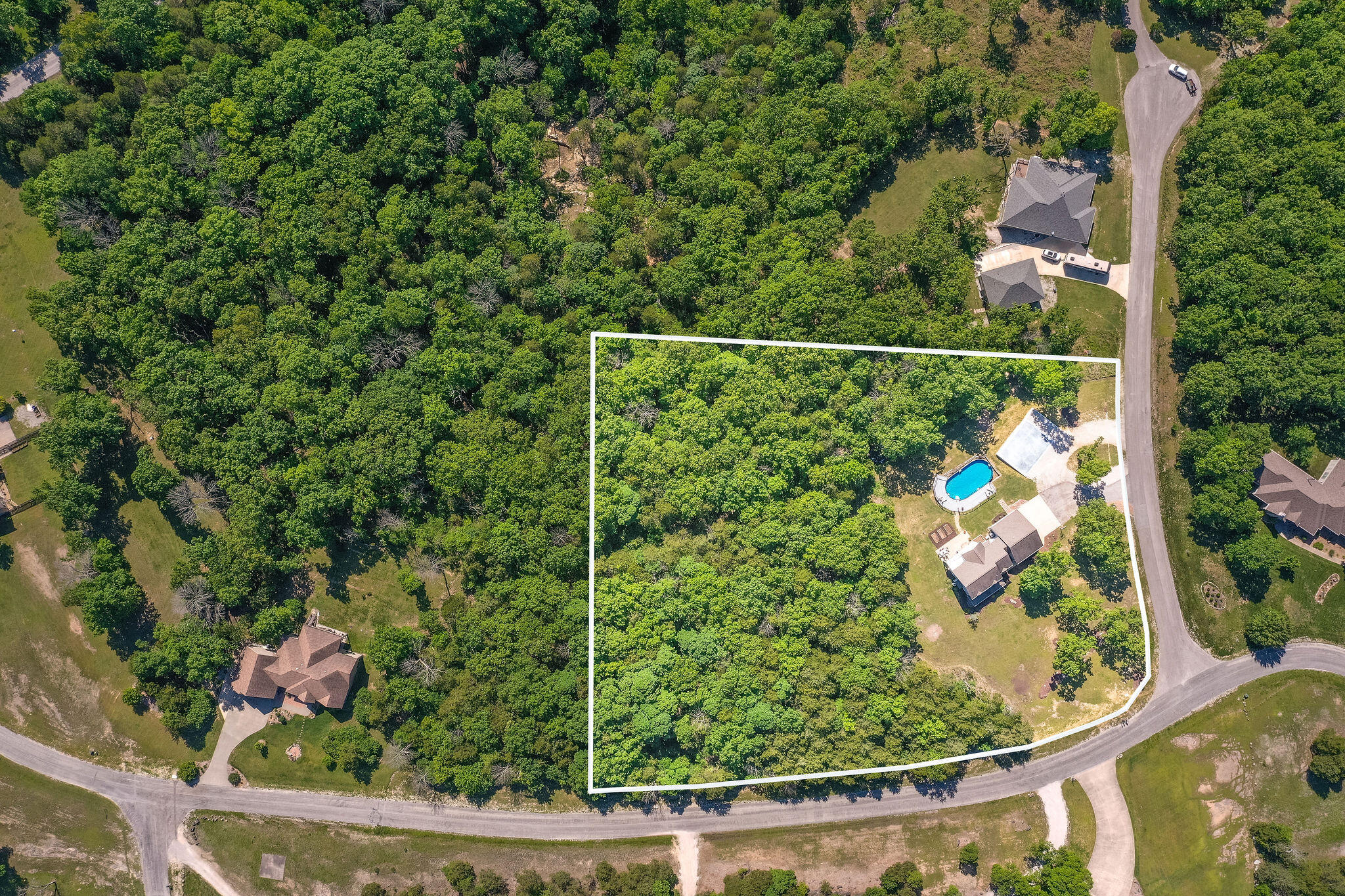 115 Highpoint Circle Property Photo 44