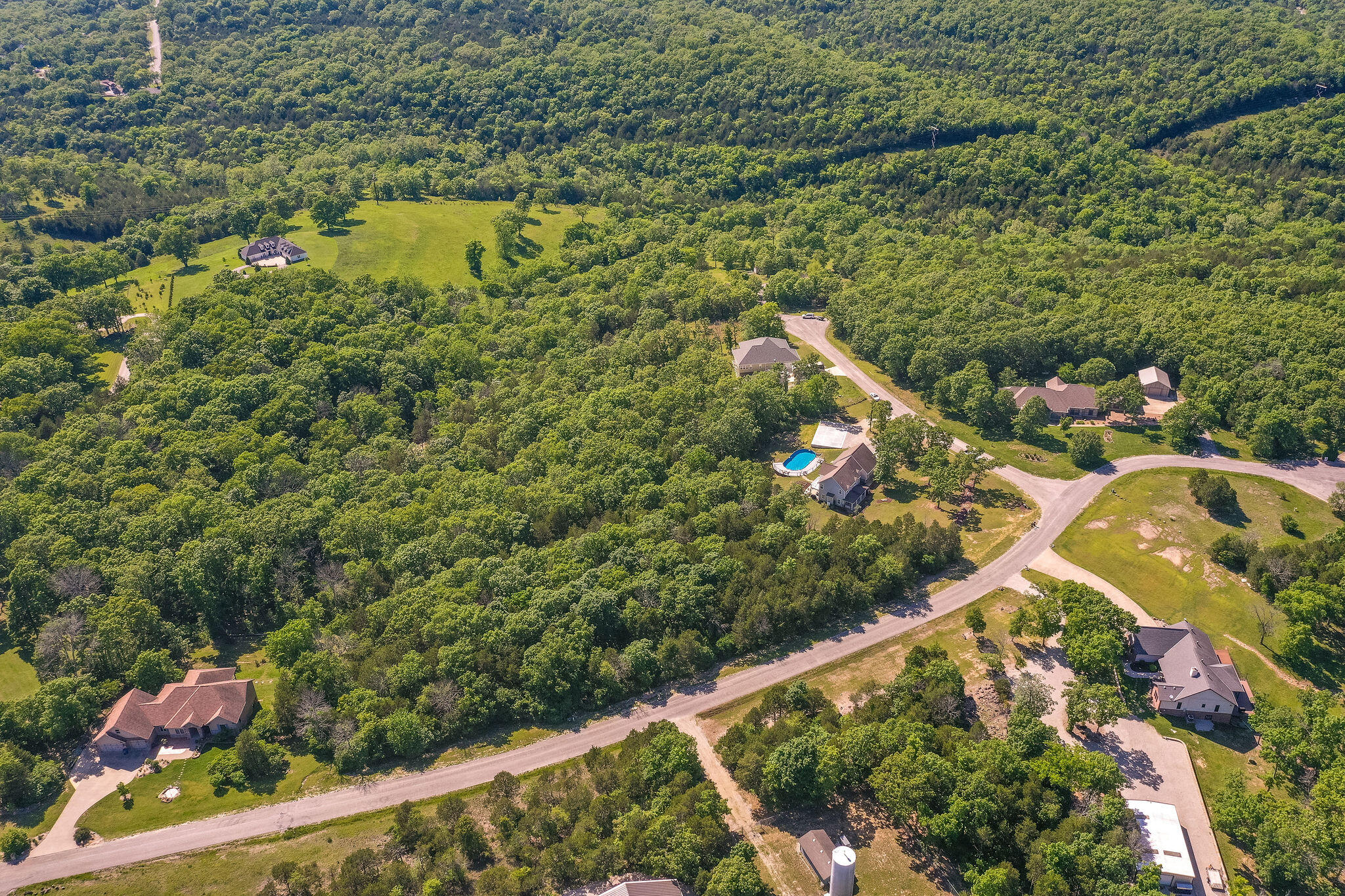 115 Highpoint Circle Property Photo 45