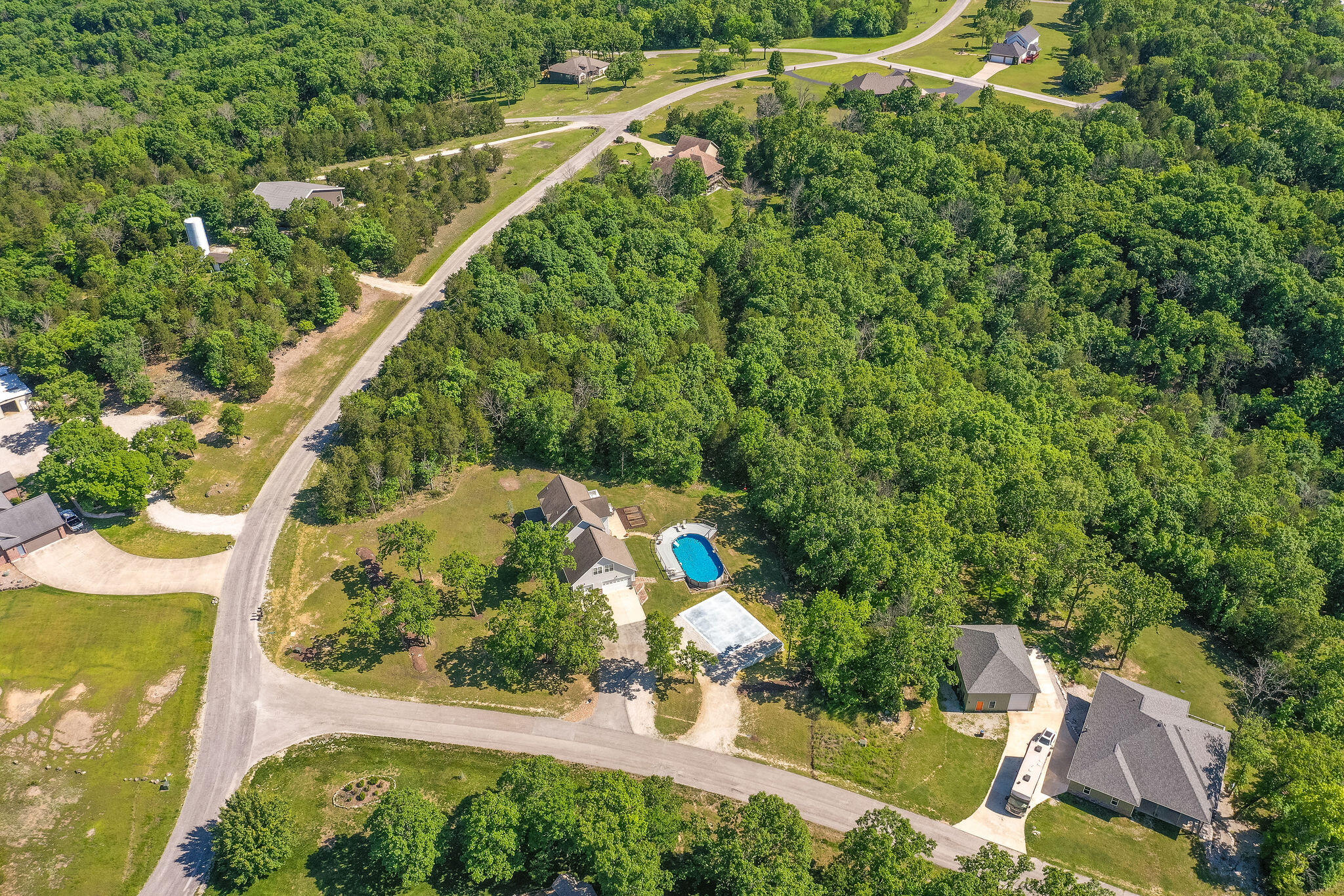 115 Highpoint Circle Property Photo 46
