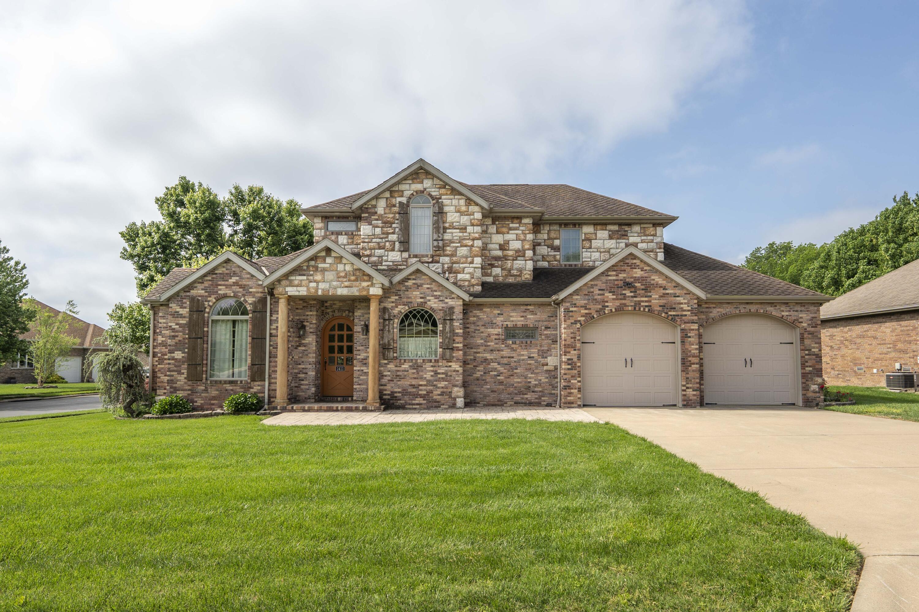 1411 North Cooper Boulevard Property Photo