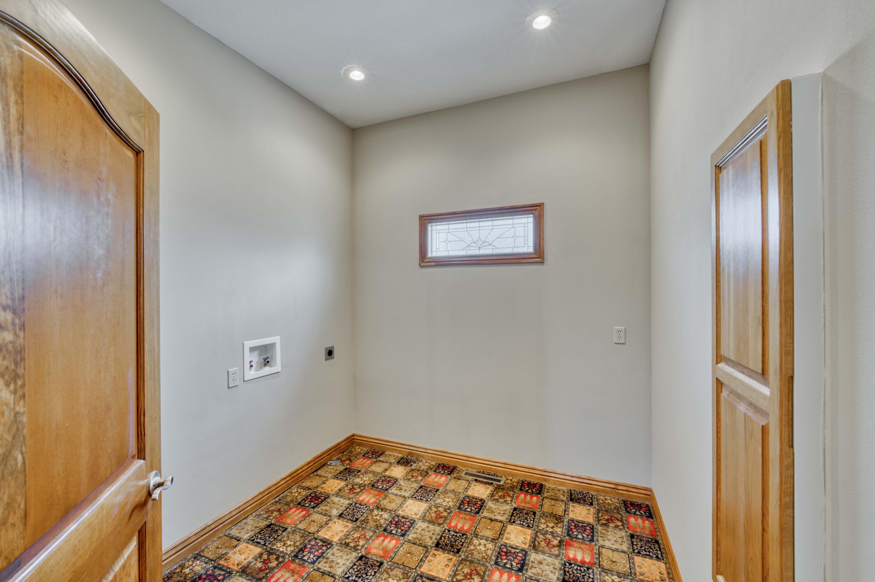 1411 North Cooper Boulevard Property Photo 13