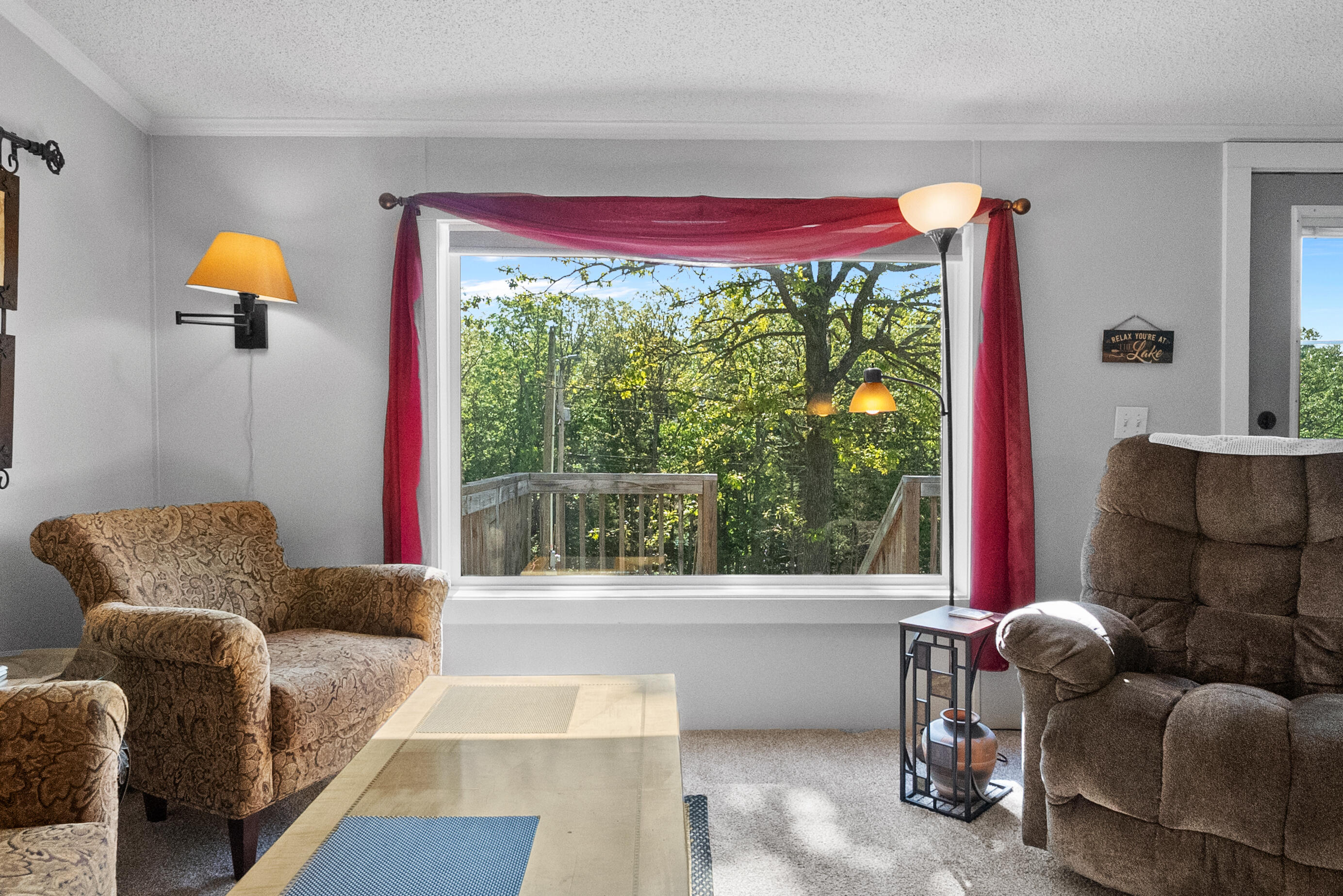 24052 Graybridge East Property Photo 7