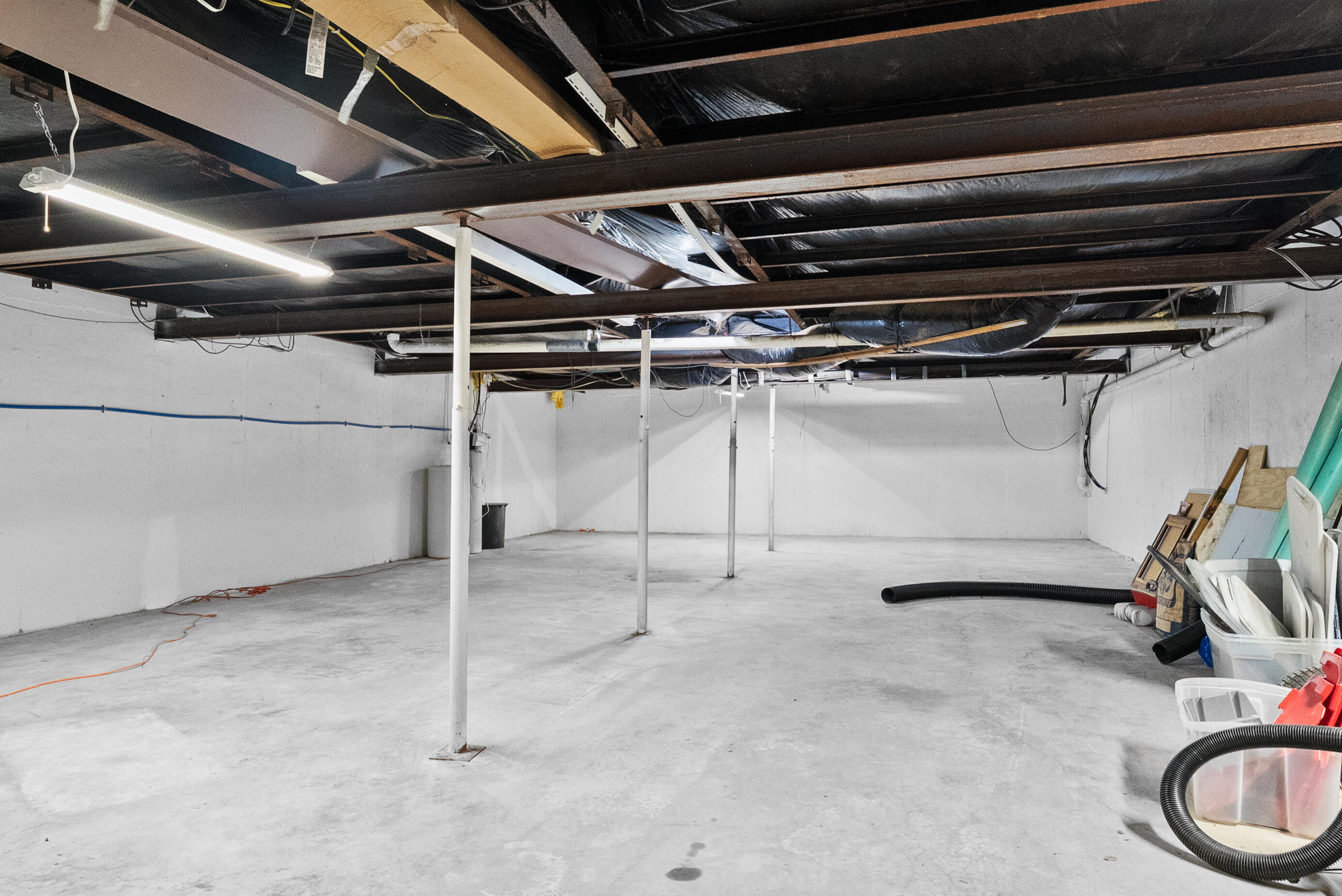 24052 Graybridge East Property Photo 26