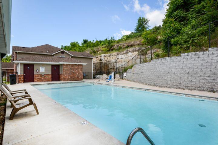 2910 &3112 Vineyards Parkway / Terrace Property Photo 72