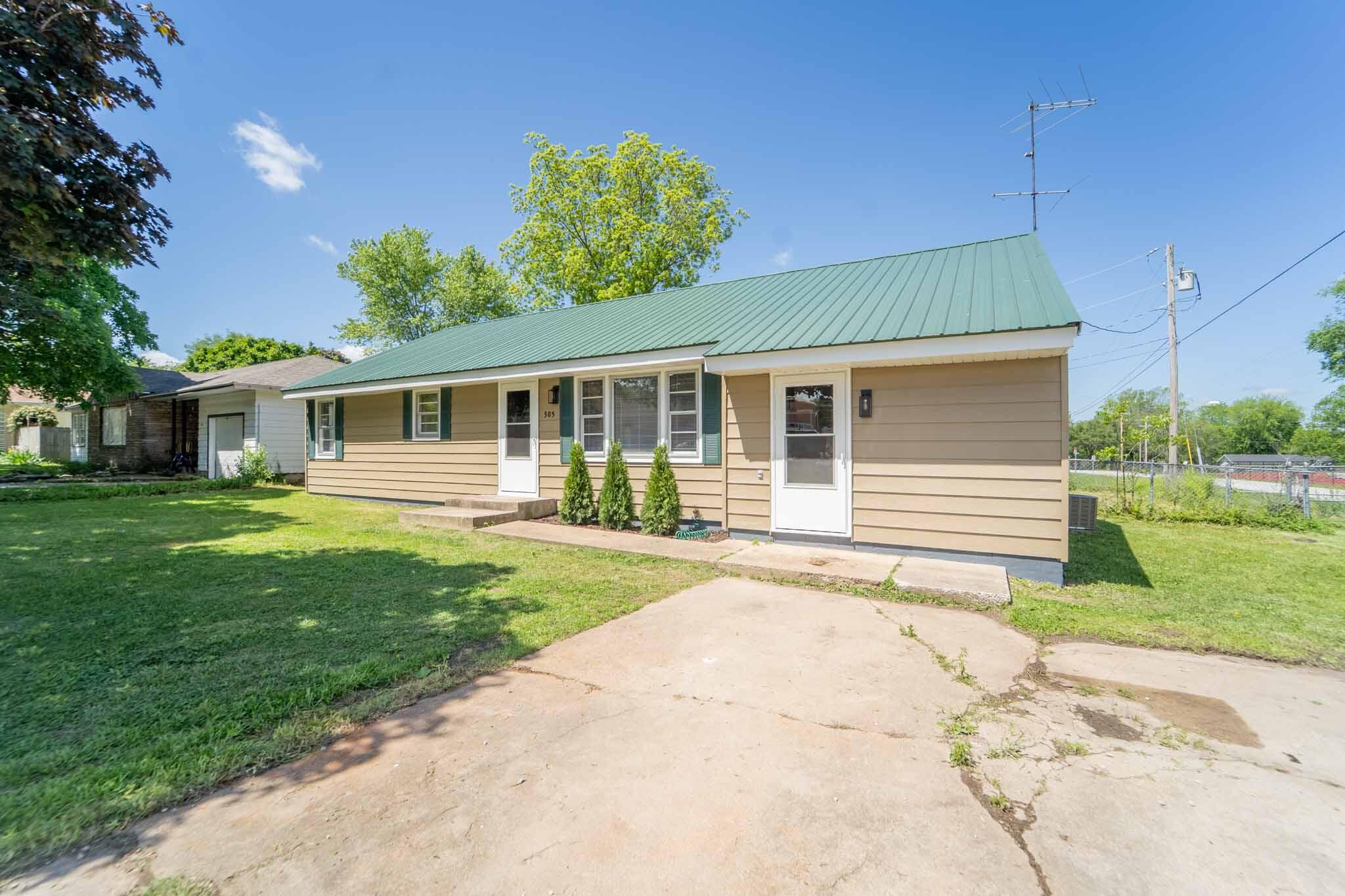 505 Elm Street Property Photo