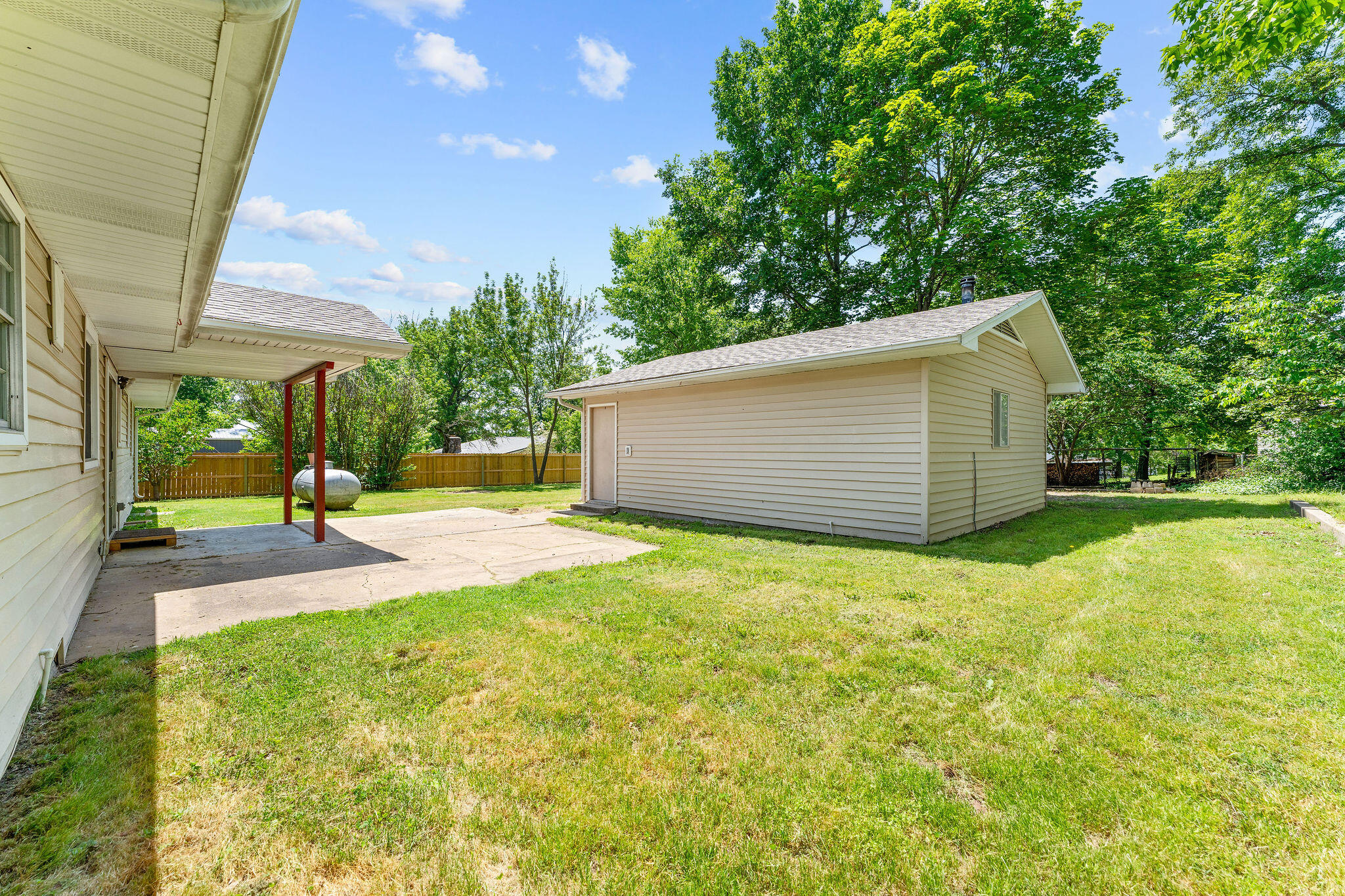 76 Lakeshore Drive Property Photo 8