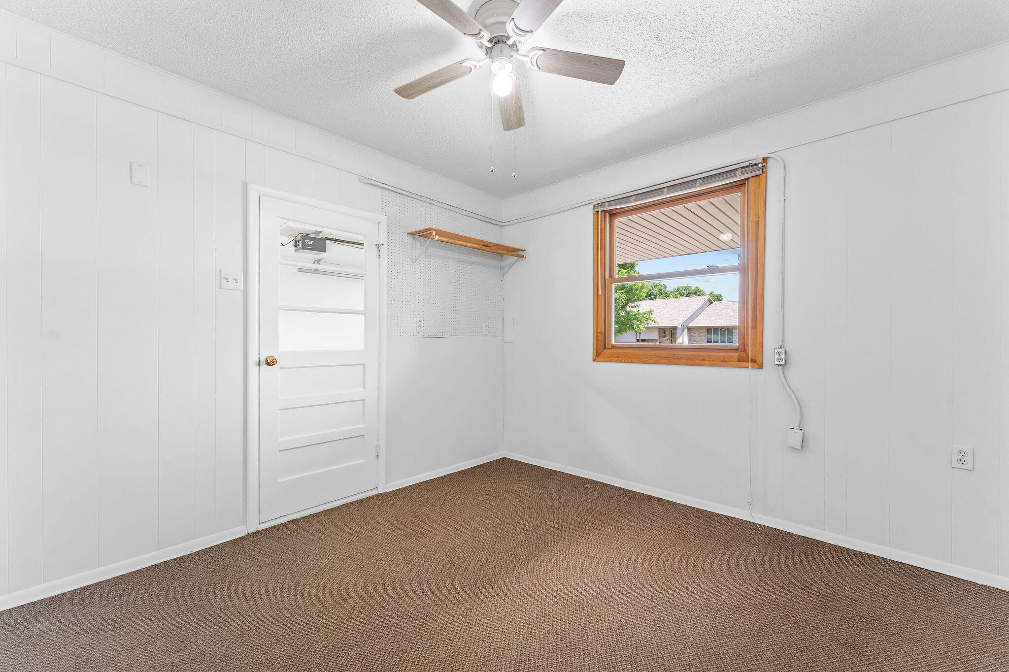 76 Lakeshore Drive Property Photo 28
