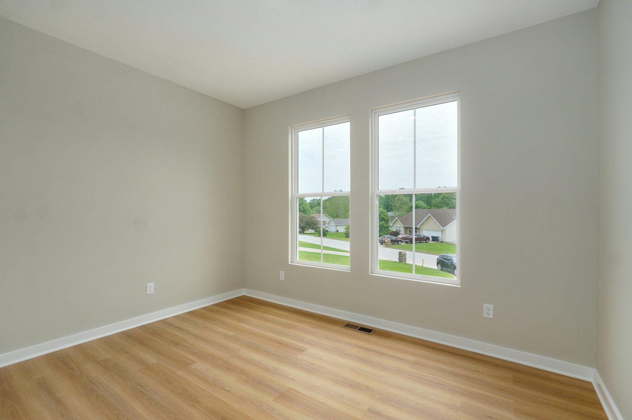 851 Tomahawk Court Property Photo 16