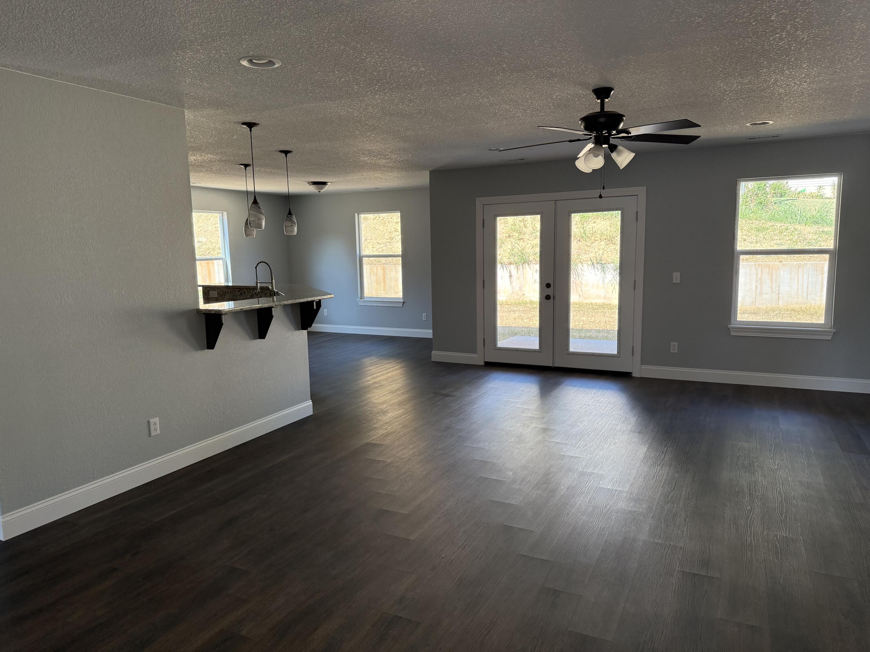1200 Justins Trail Property Photo 2