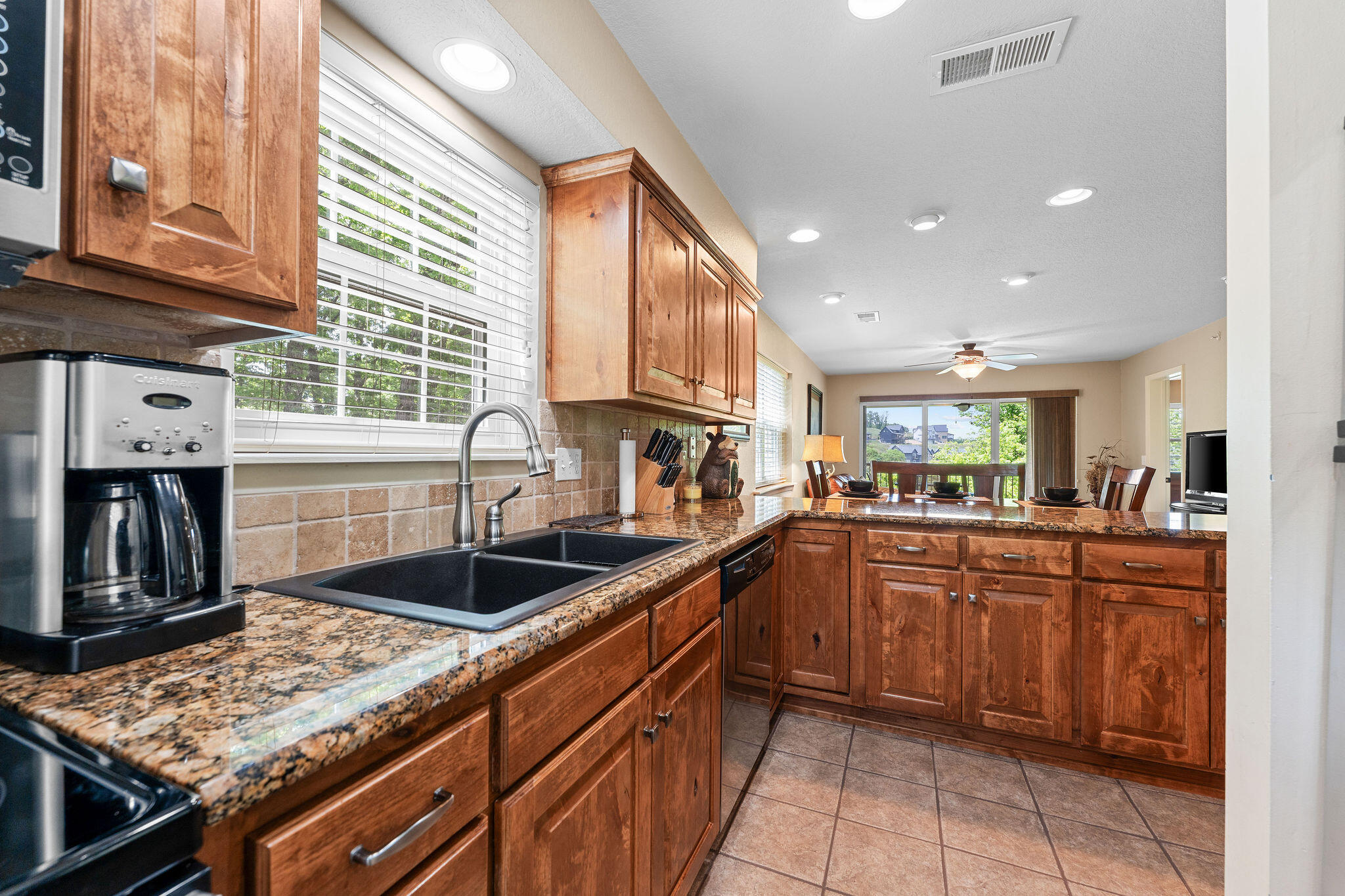 101 Westwood Drive Property Photo 15