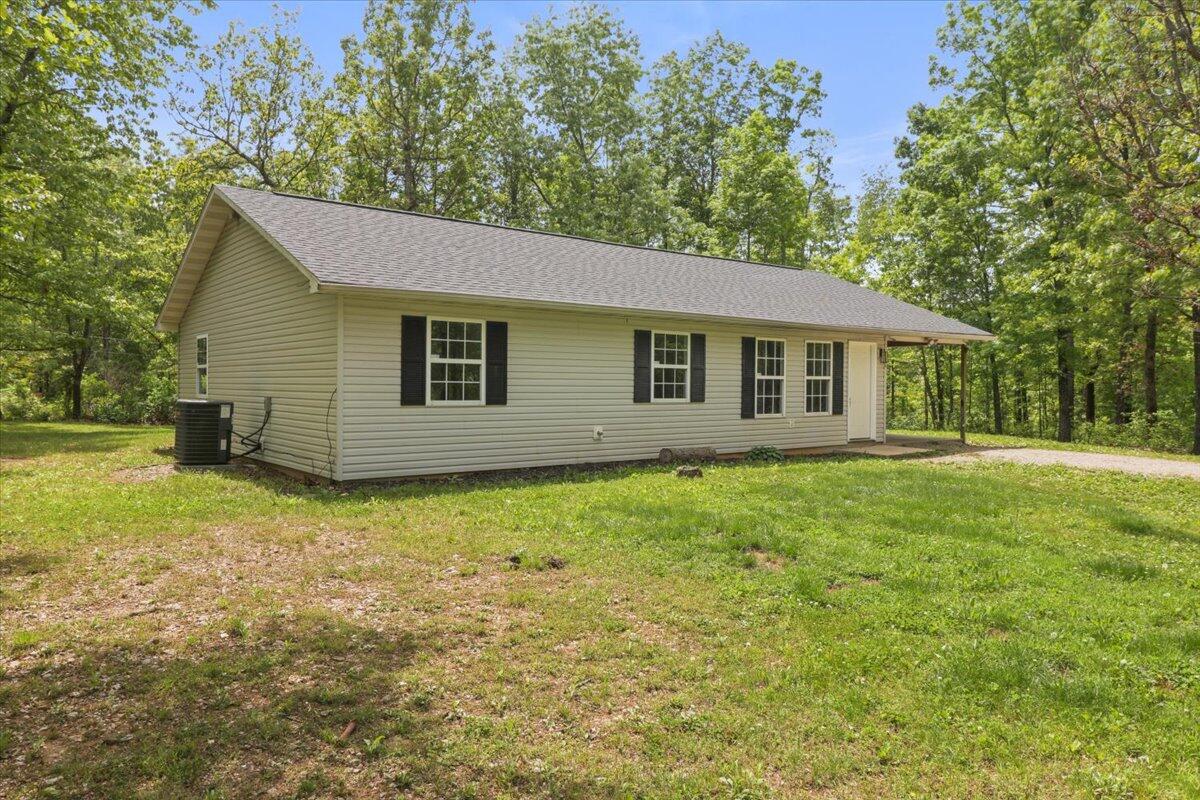 334 Private Road 2018 Property Photo 2