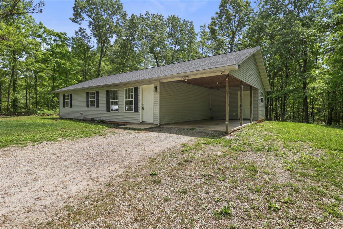 334 Private Road 2018 Property Photo 3