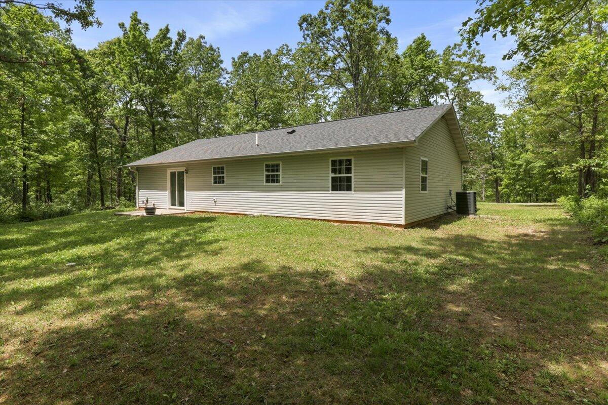 334 Private Road 2018 Property Photo 4