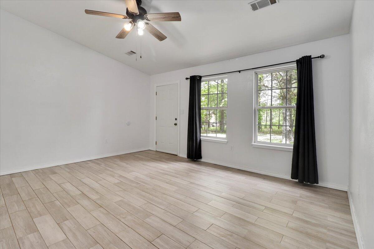 334 Private Road 2018 Property Photo 8