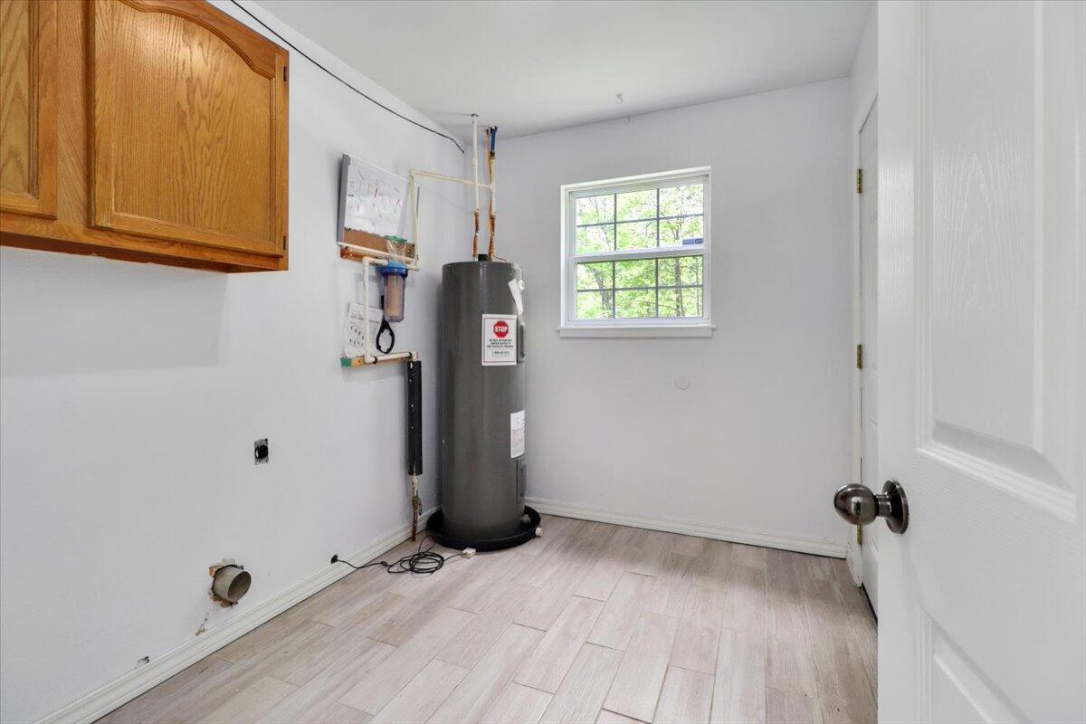 334 Private Road 2018 Property Photo 10
