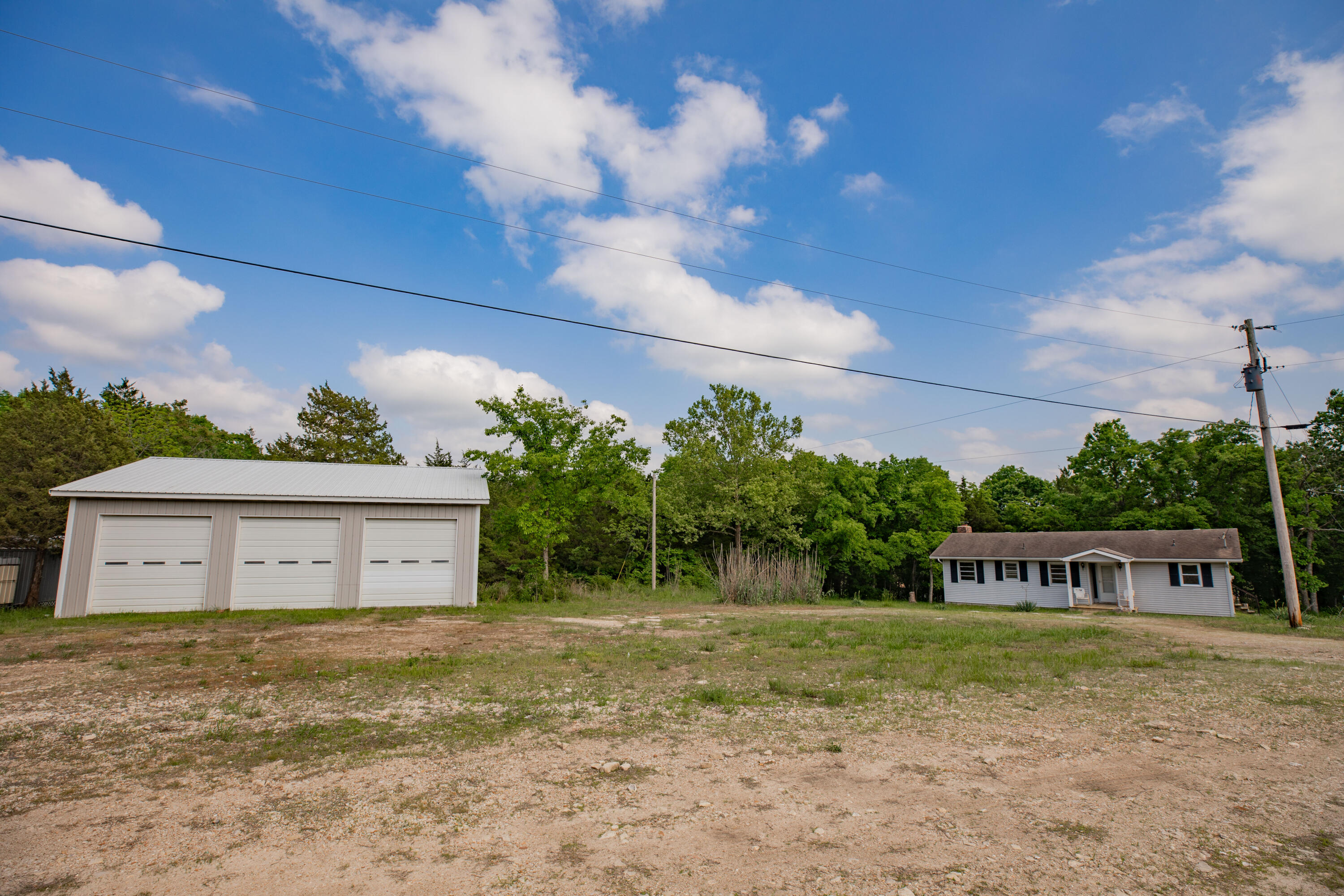 1374 East 310th Road Property Photo 1