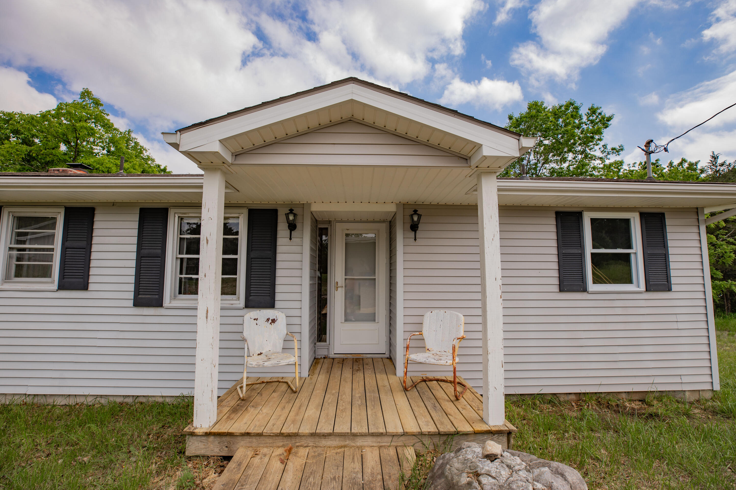 1374 East 310th Road Property Photo 4