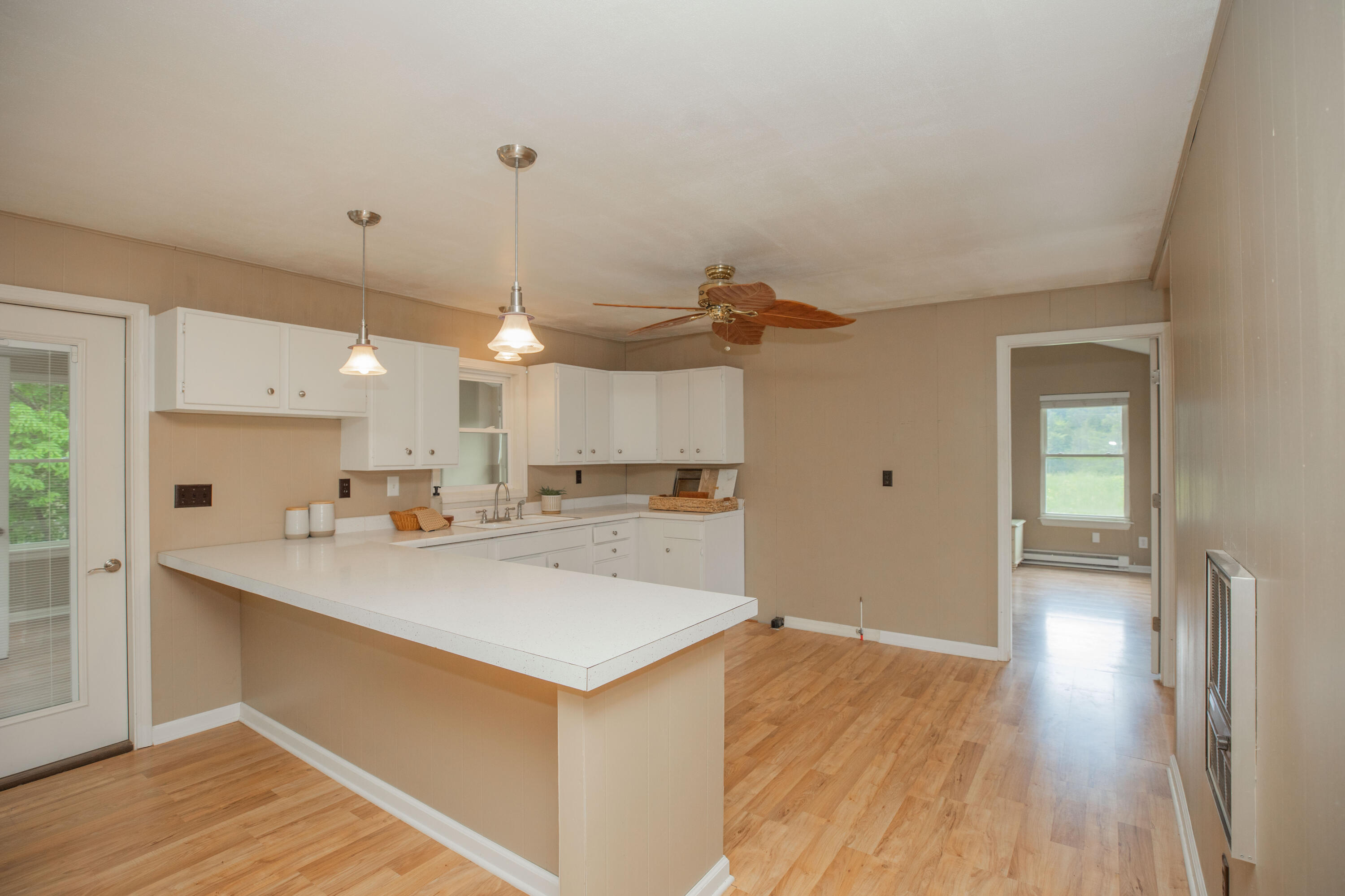 1374 East 310th Road Property Photo 7