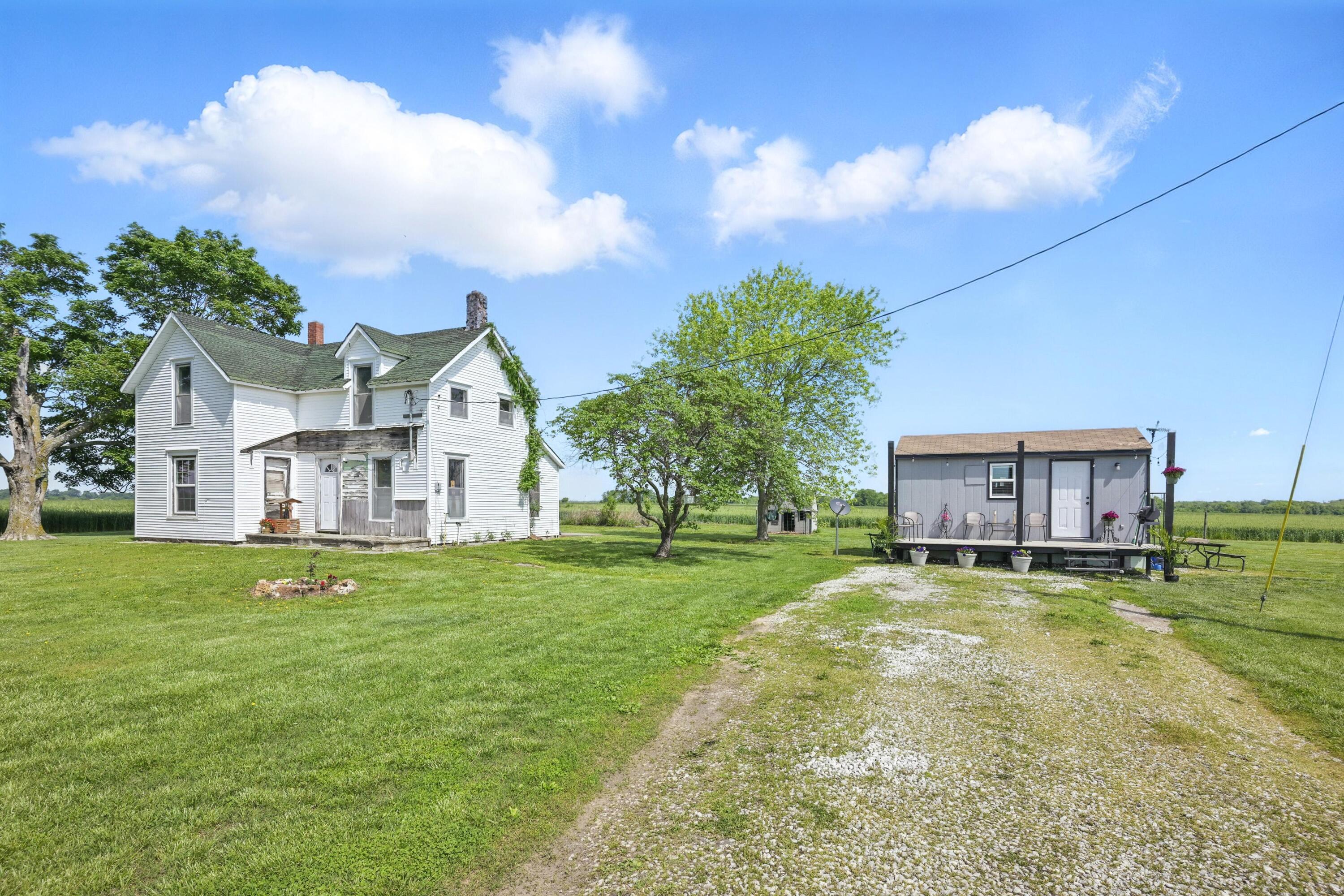 8209 Locust Road Property Photo