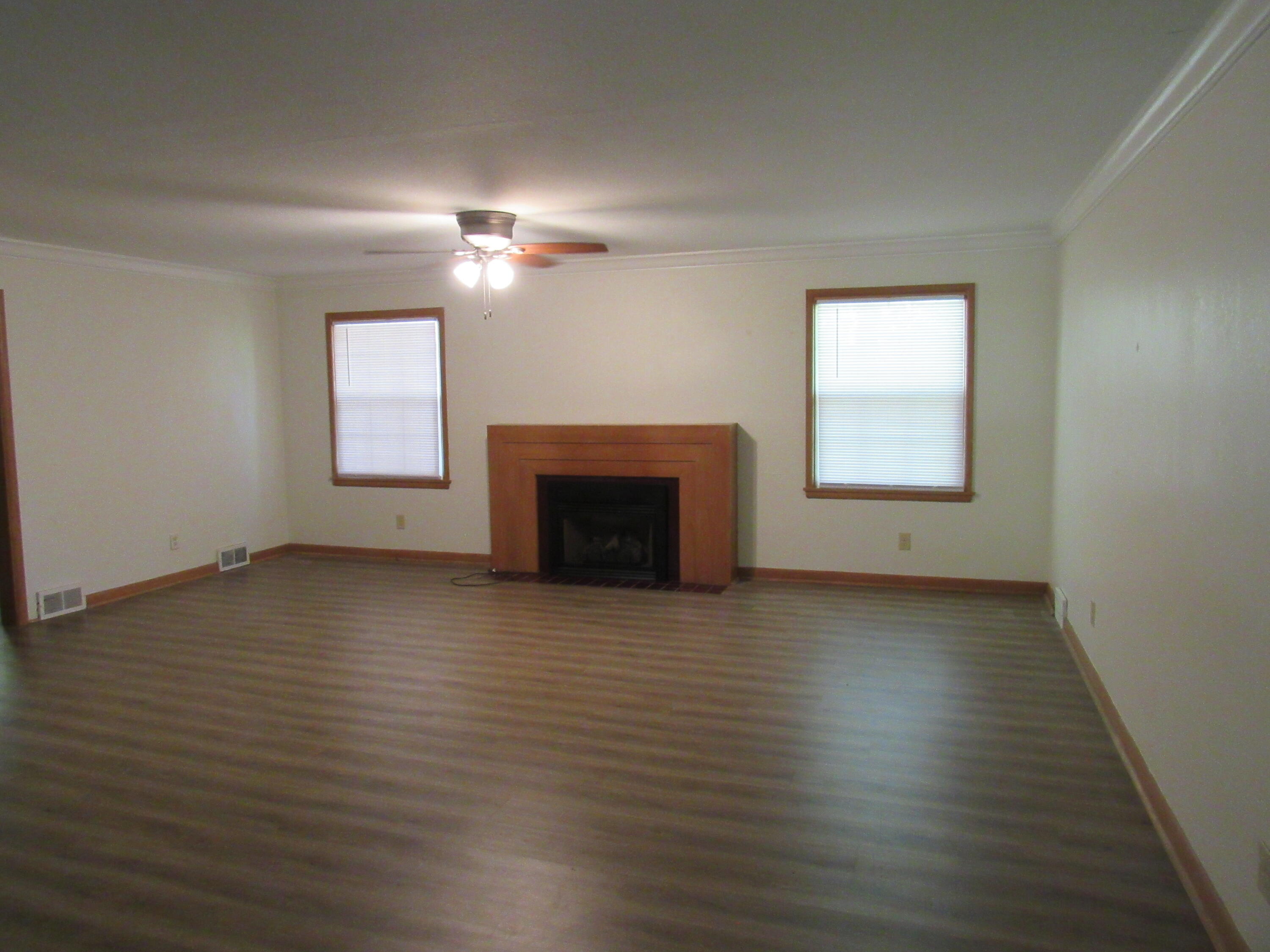 2124 South Kimbrough Avenue Property Photo 5