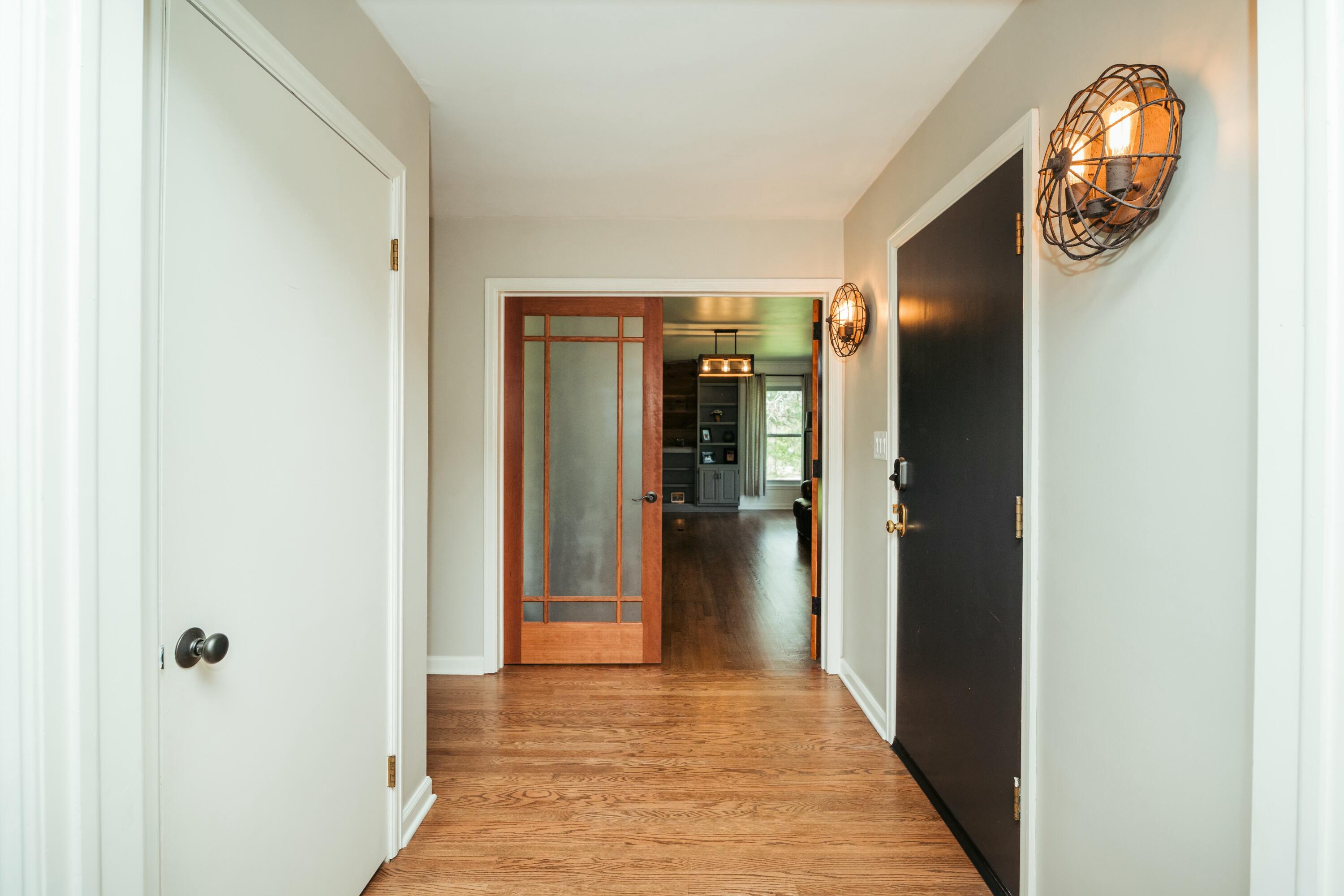 5724 East Mill Street Property Photo 5
