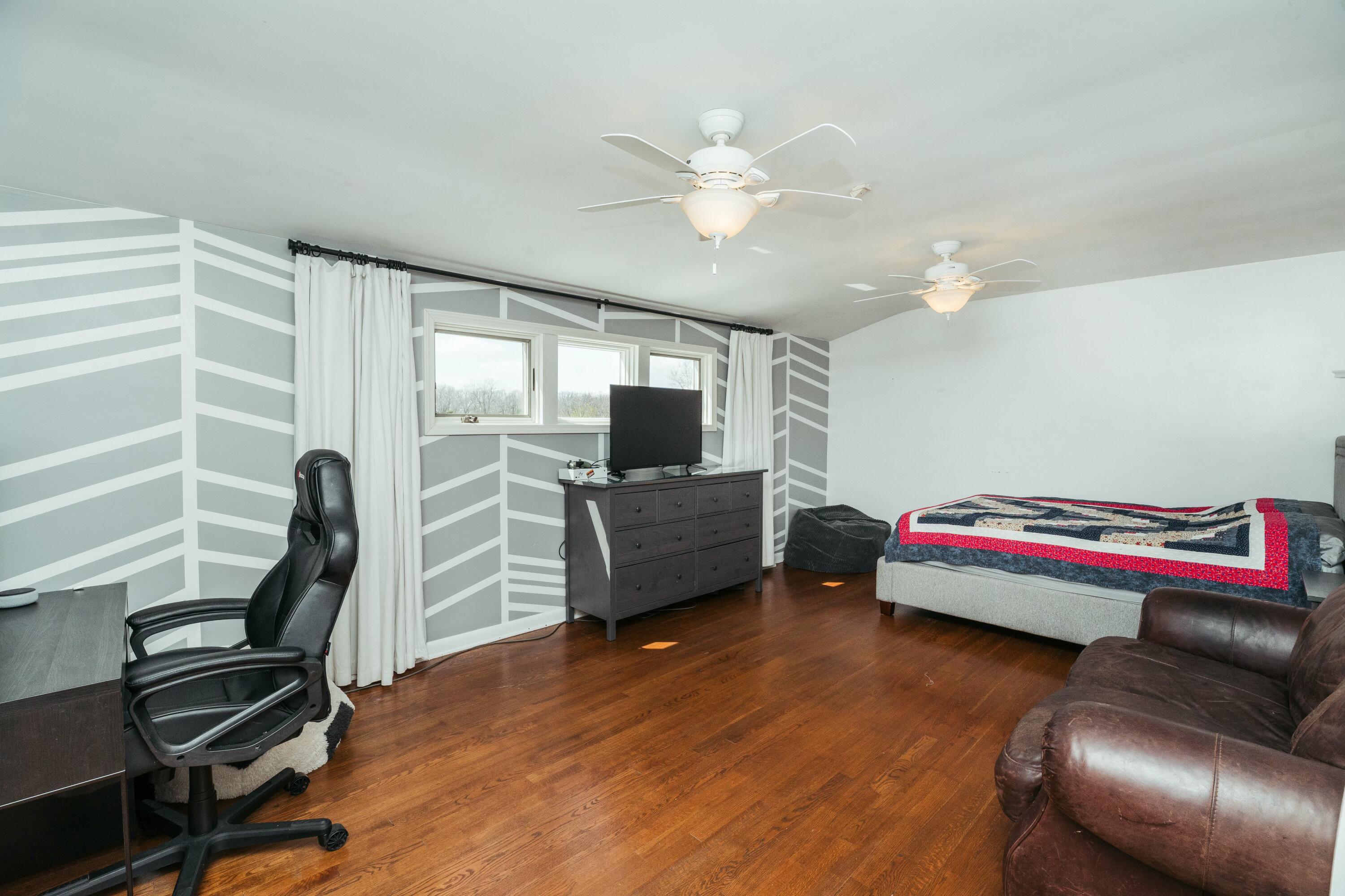 5724 East Mill Street Property Photo 54